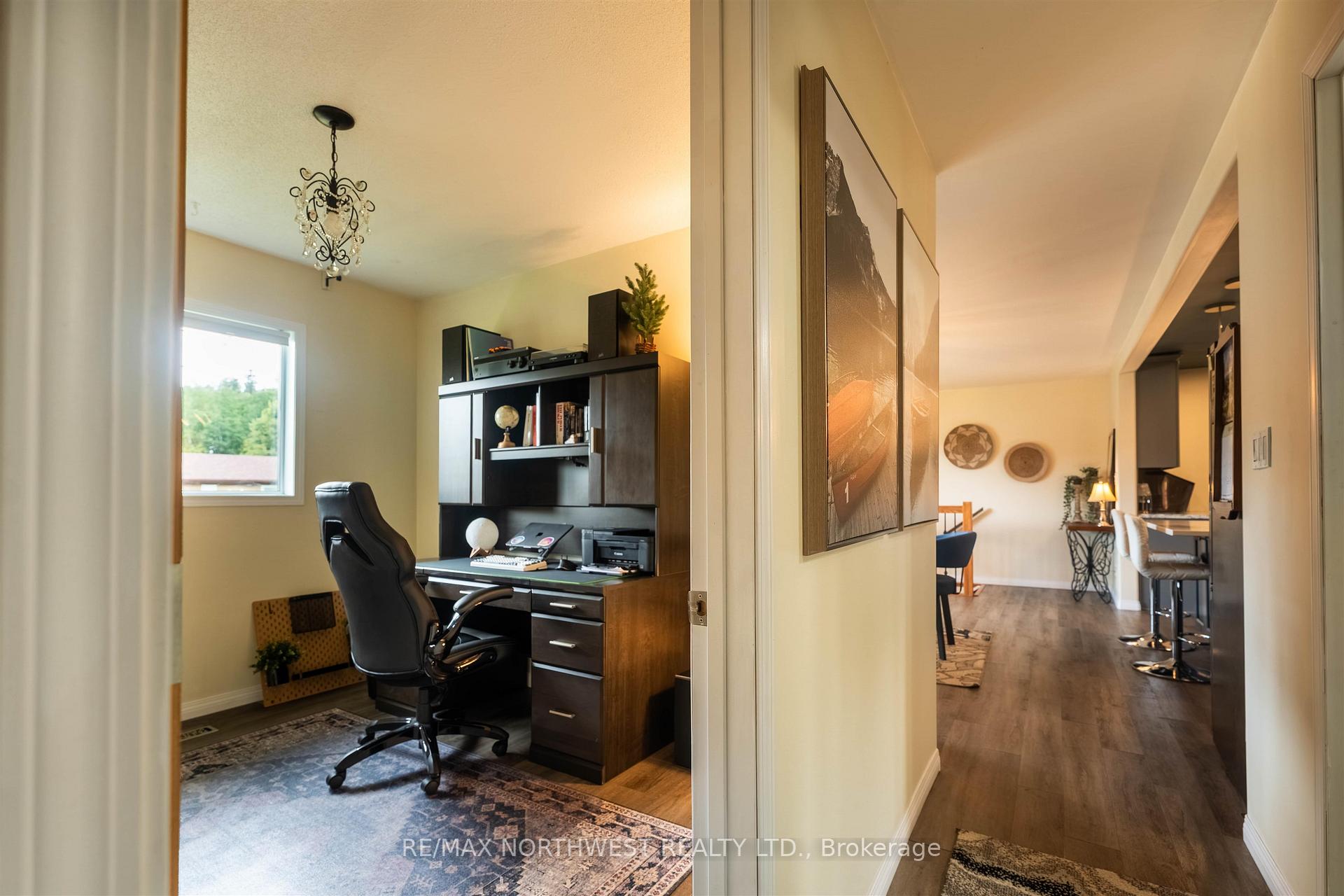 Photo 34 of 25 Park Avenue, Kenora, Evergreen — HOMEH