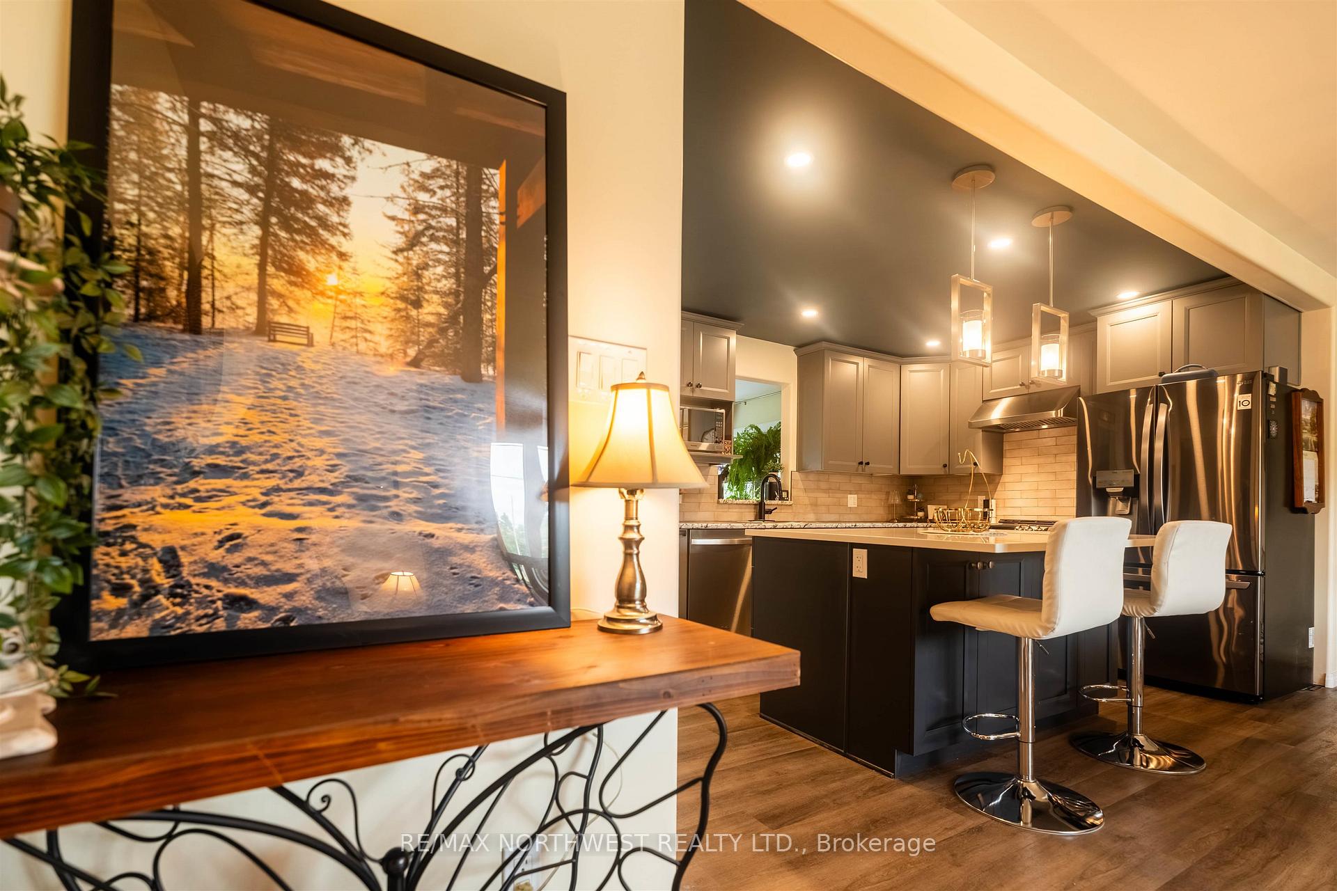 Photo 49 of 25 Park Avenue, Kenora, Evergreen — HOMEH