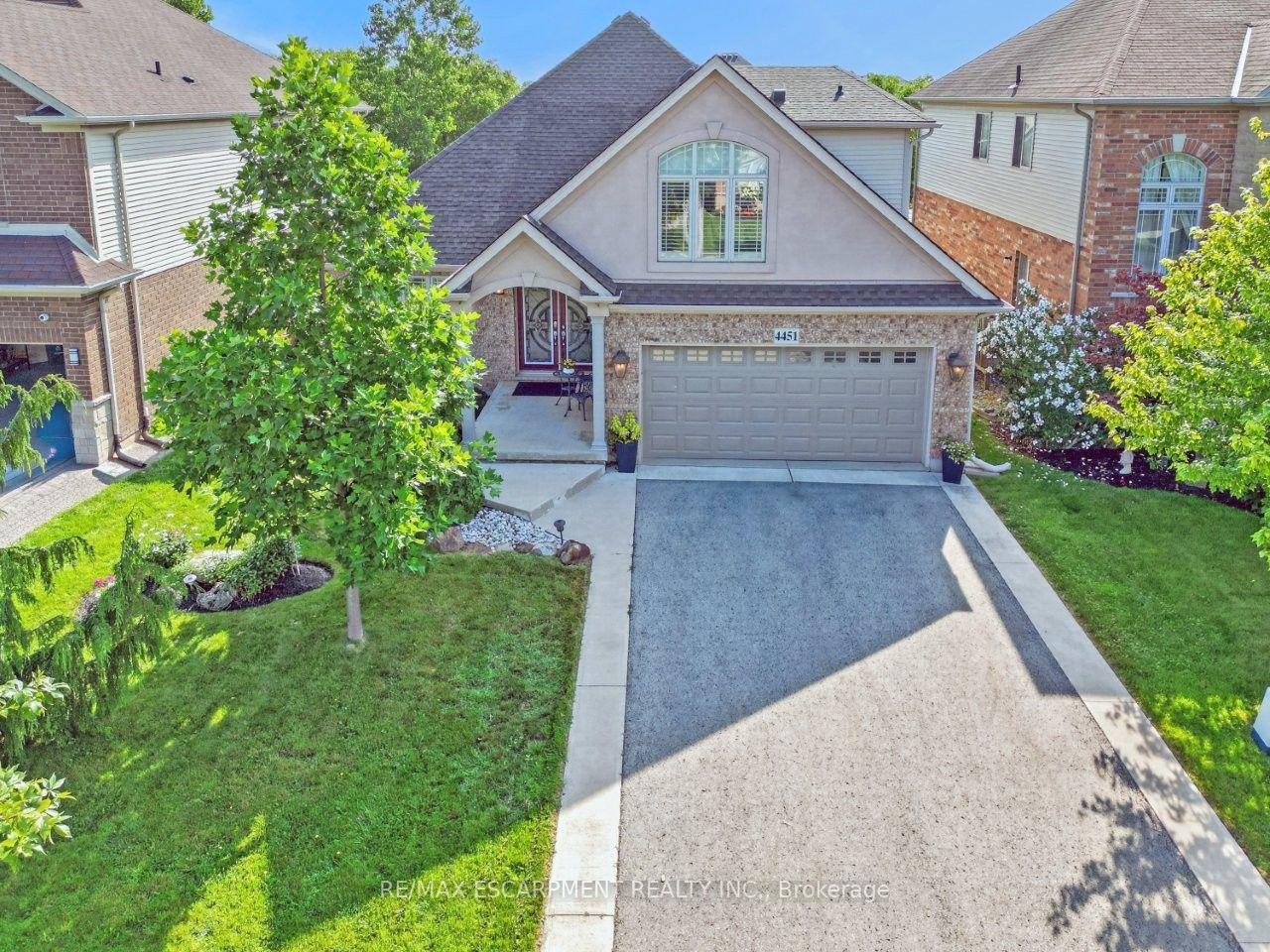 Photo 1 of 4451 Comfort Crescent, Lincoln, Beamsville — HOMEH