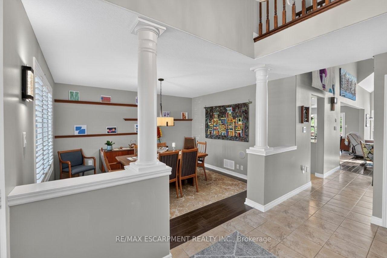 Photo 4 of 4451 Comfort Crescent, Lincoln, Beamsville — HOMEH
