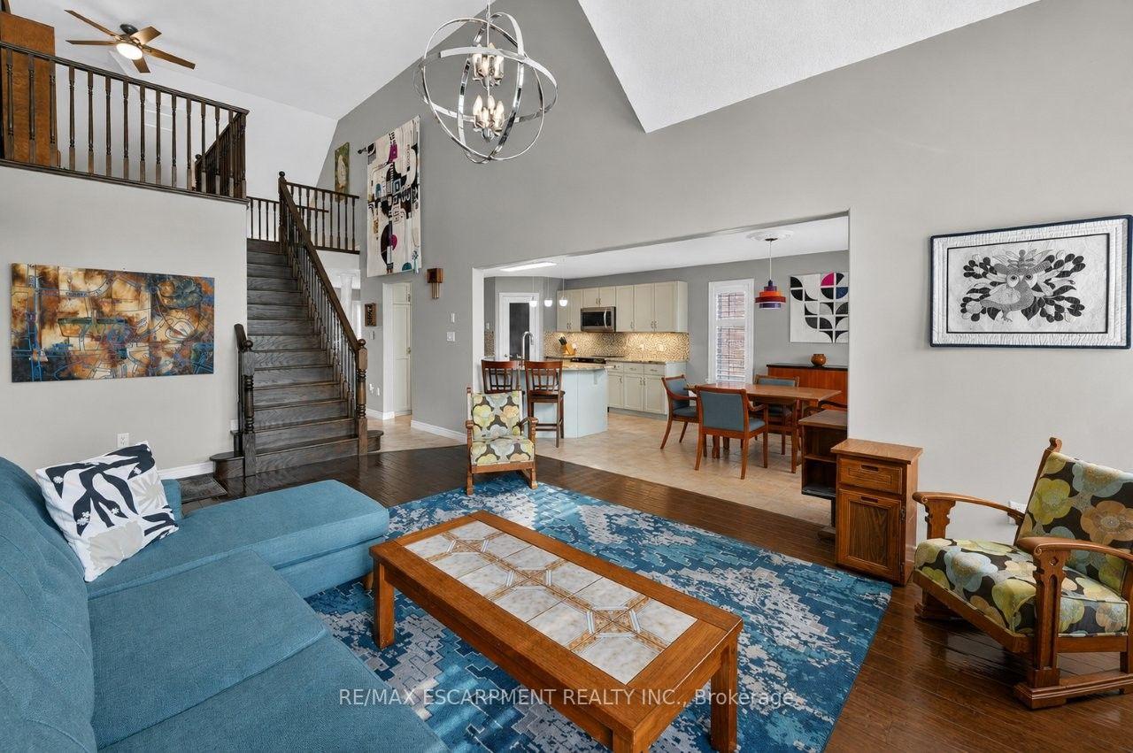 Photo 12 of 4451 Comfort Crescent, Lincoln, Beamsville — HOMEH