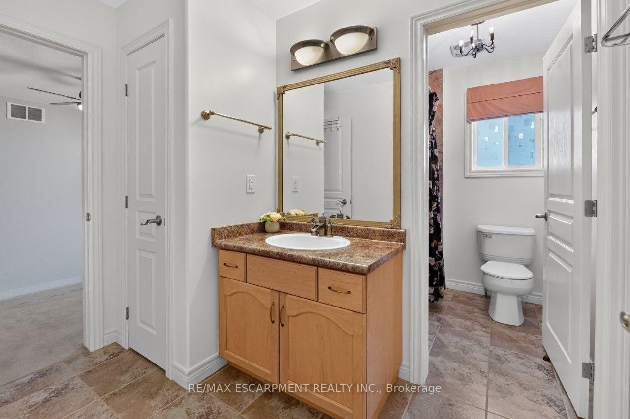Photo 19 of 4451 Comfort Crescent, Lincoln, Beamsville — HOMEH