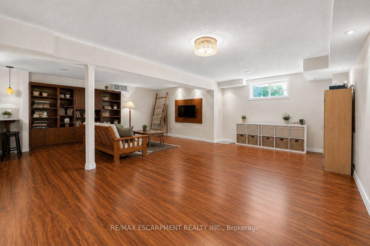 Photo 20 of 4451 Comfort Crescent, Lincoln, Beamsville — HOMEH