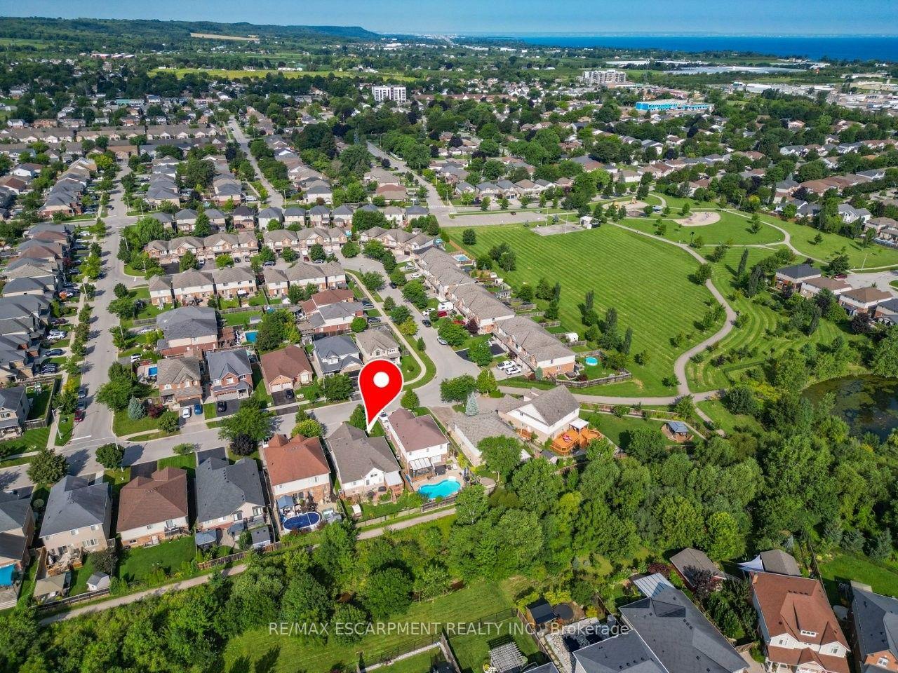 Photo 27 of 4451 Comfort Crescent, Lincoln, Beamsville — HOMEH