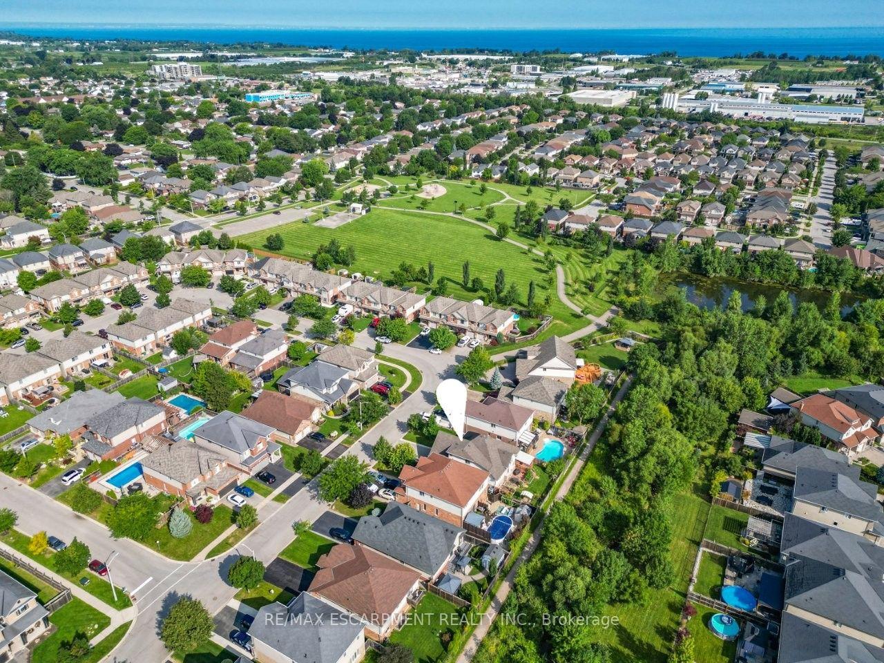 Photo 31 of 4451 Comfort Crescent, Lincoln, Beamsville — HOMEH