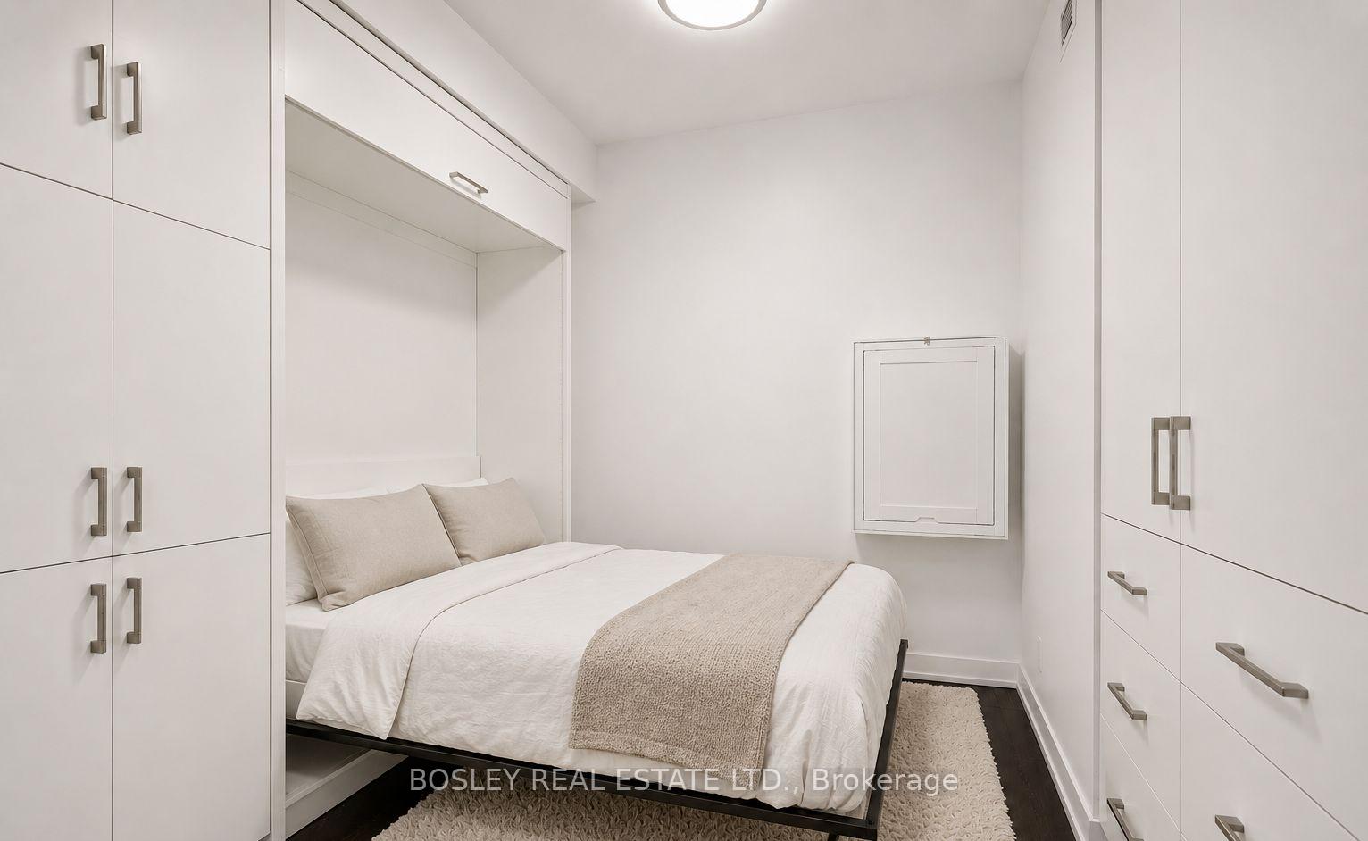 Photo 9 of Unit 209, 223 St Clair Avenue, Toronto, Casa Loma — HOMEH