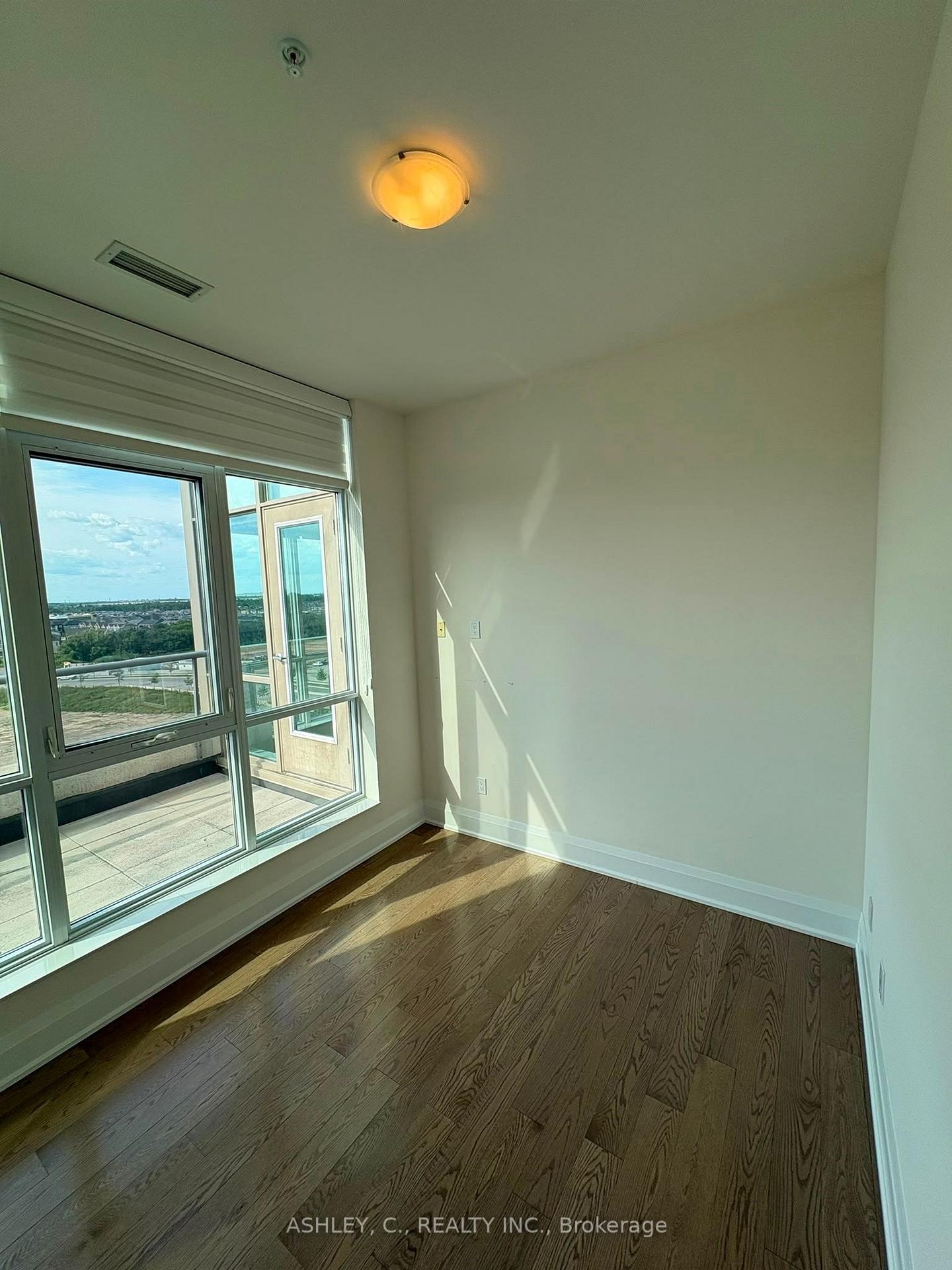 Photo 28 of Unit 807, 2480 Prince Michael Drive, Oakville, Joshua Creek — HOMEH