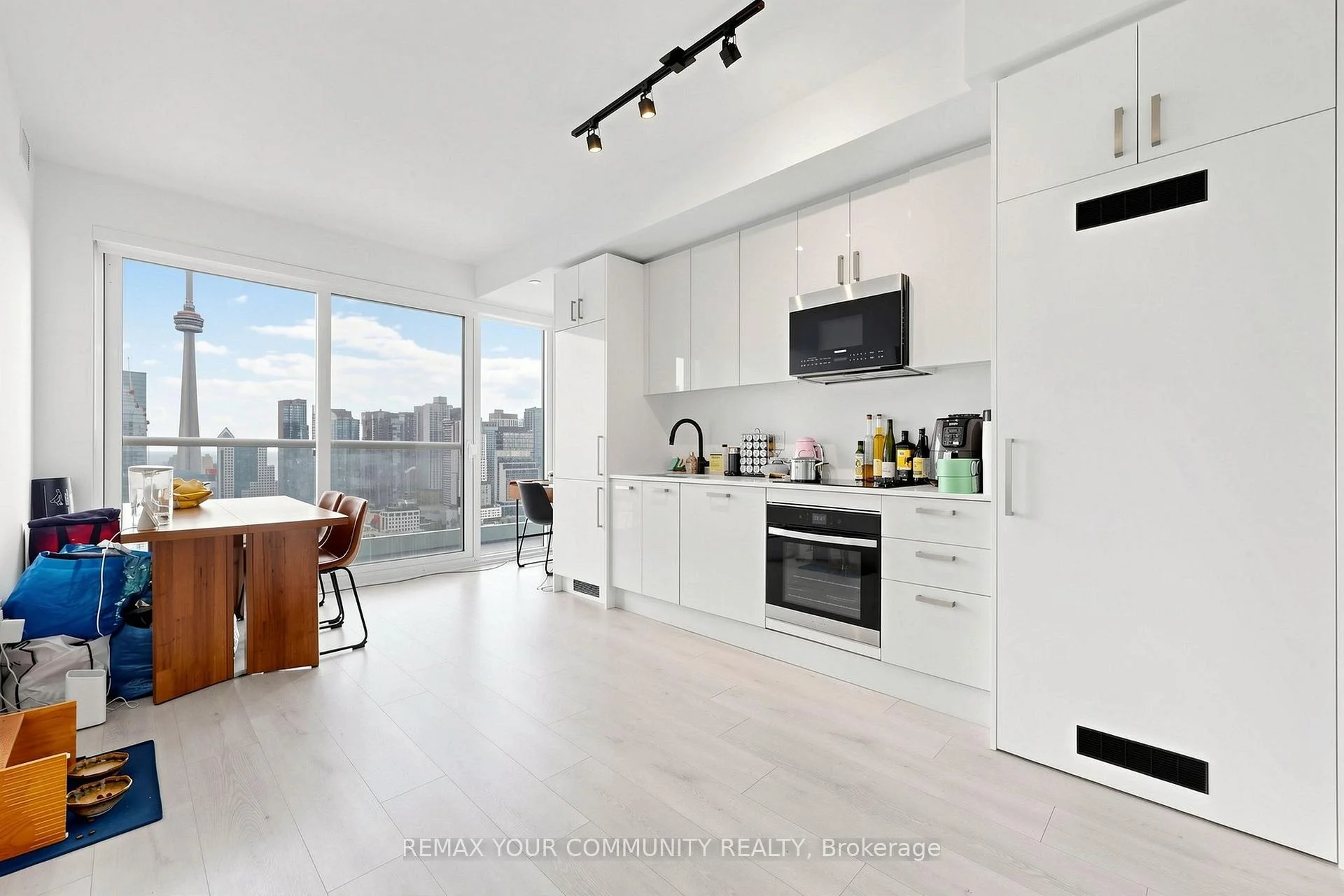 Photo 10 of Unit 2909, 280 Dundas Street W, Toronto, University — HOMEH