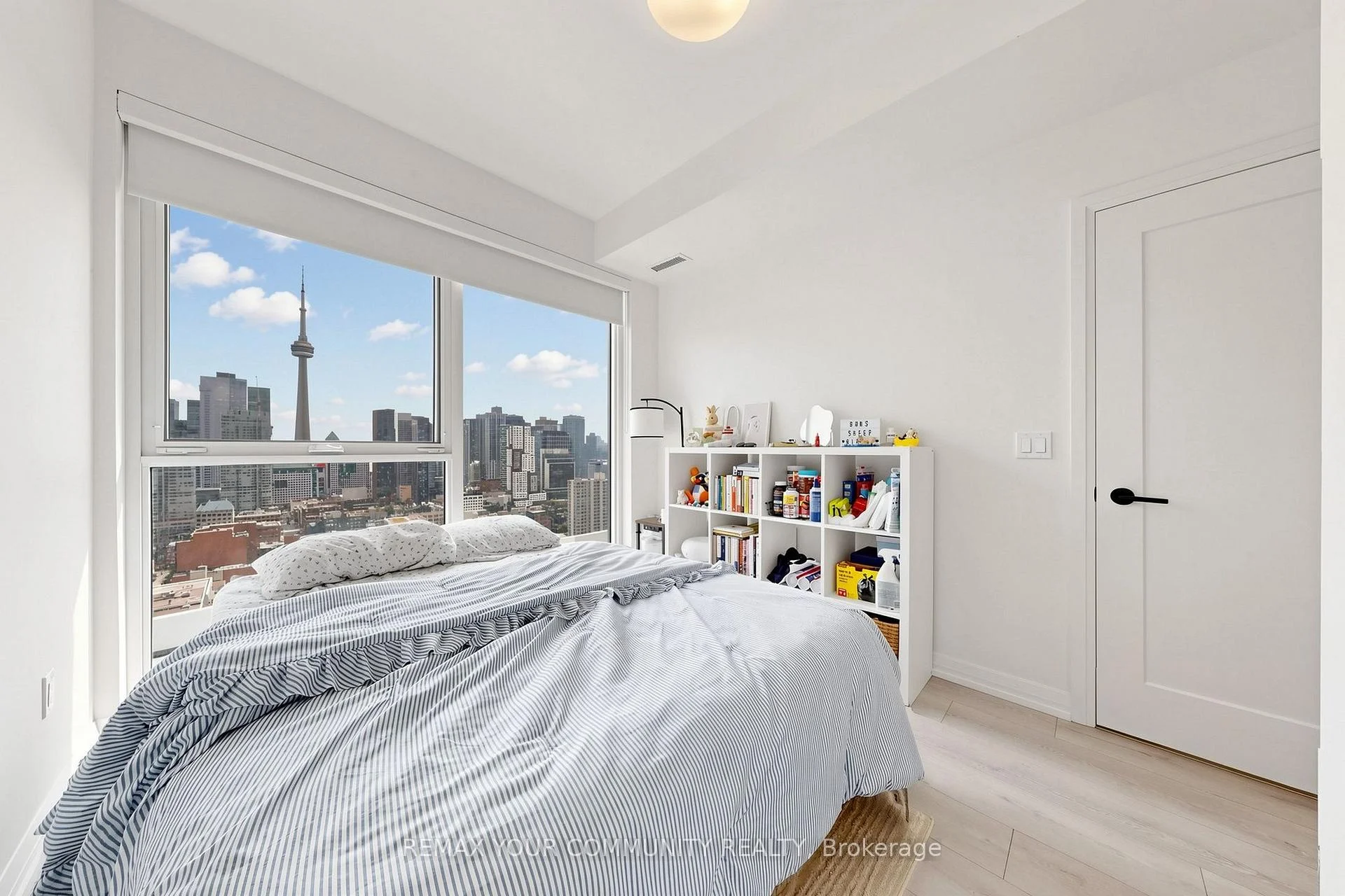 Photo 22 of Unit 2909, 280 Dundas Street W, Toronto, University — HOMEH