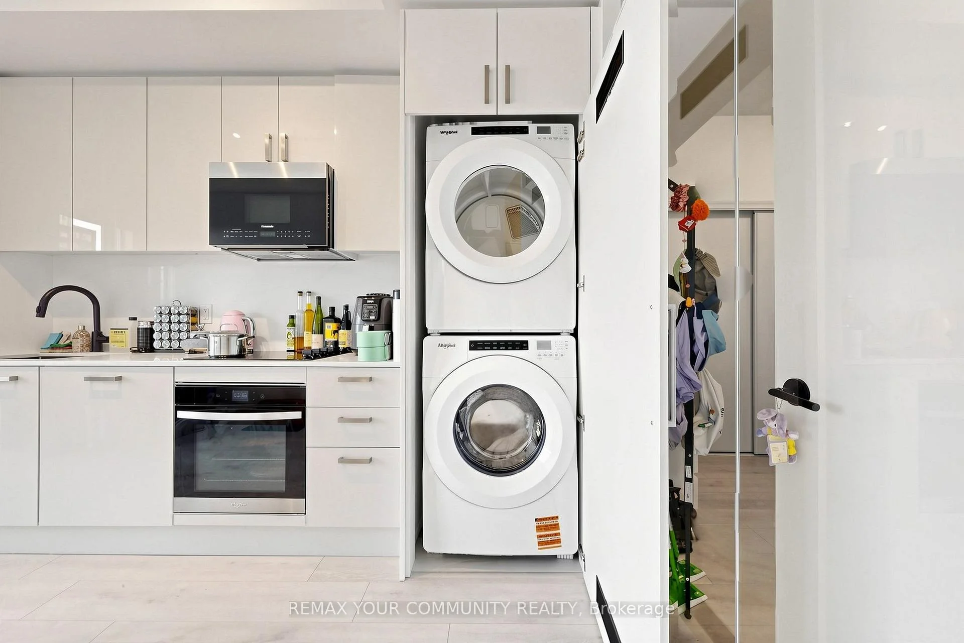 Photo 28 of Unit 2909, 280 Dundas Street W, Toronto, University — HOMEH