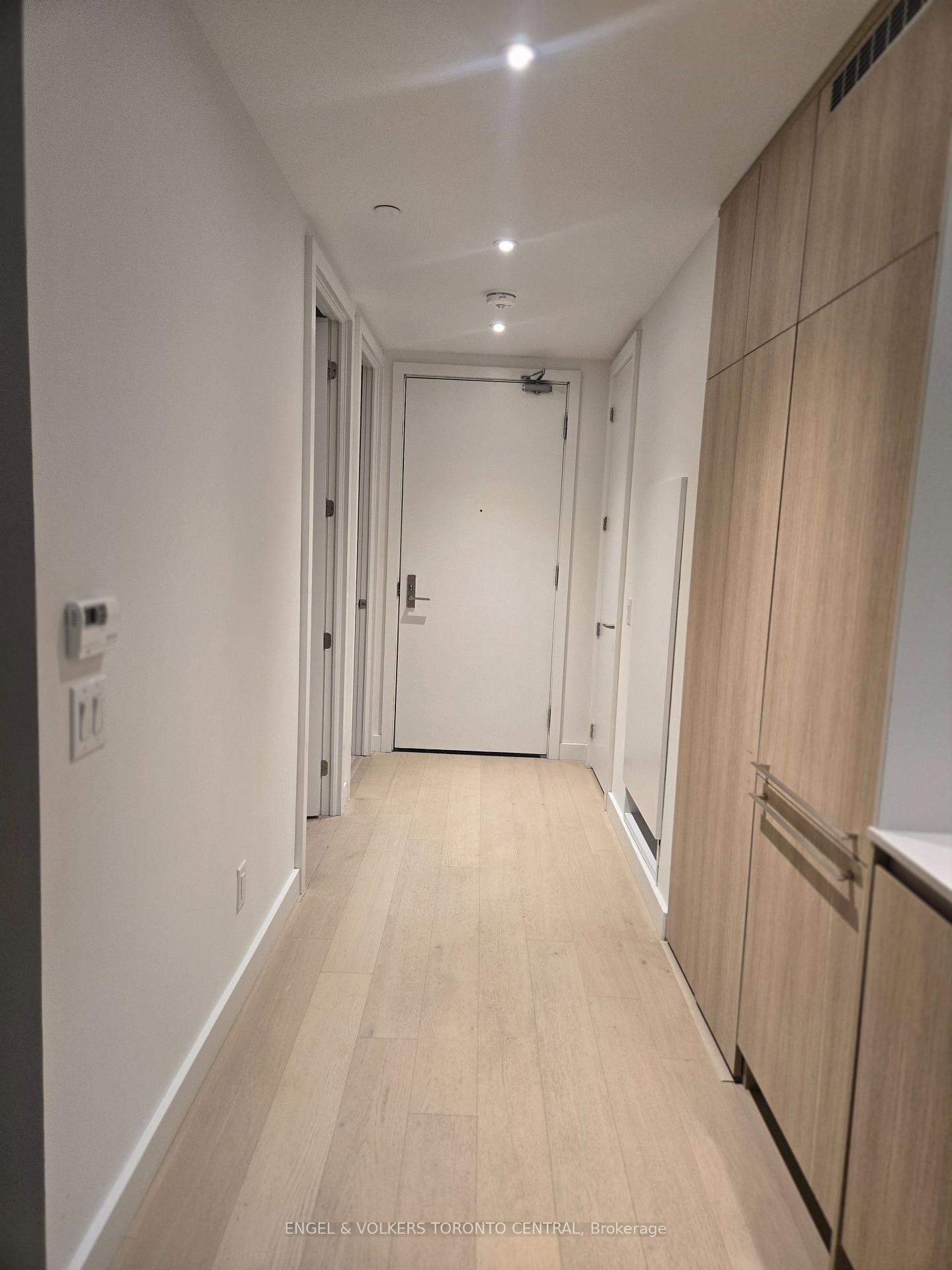 Photo 2 of Unit 2503, 81 Wellesley Street E, Toronto, Church-Yonge Corridor — HOMEH