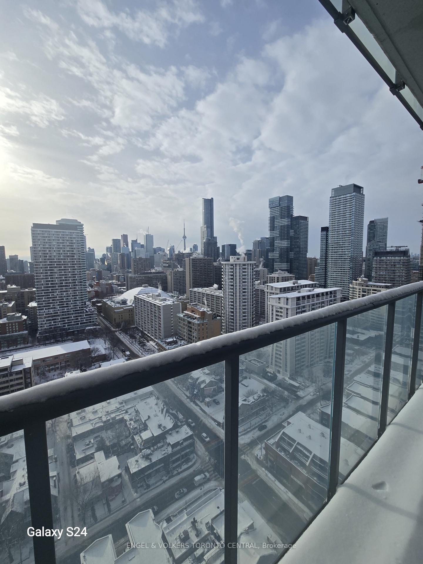 Photo 10 of Unit 2503, 81 Wellesley Street E, Toronto, Church-Yonge Corridor — HOMEH