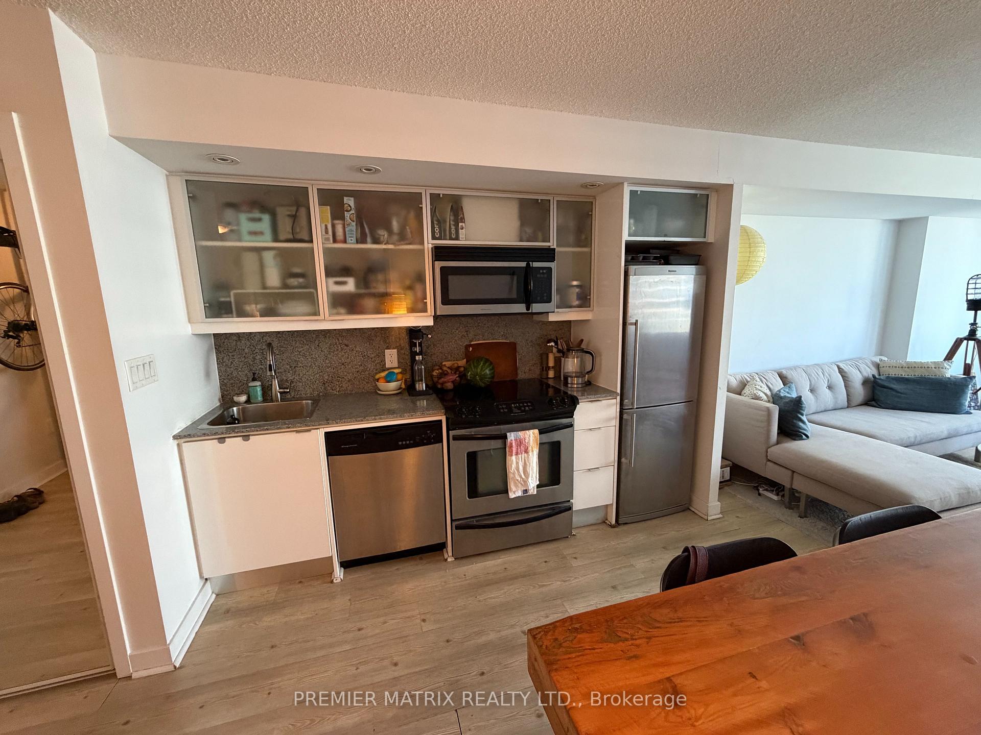 Photo 4 of Unit 4205, 25 Telegram Mews, Toronto, Waterfront Communities — HOMEH