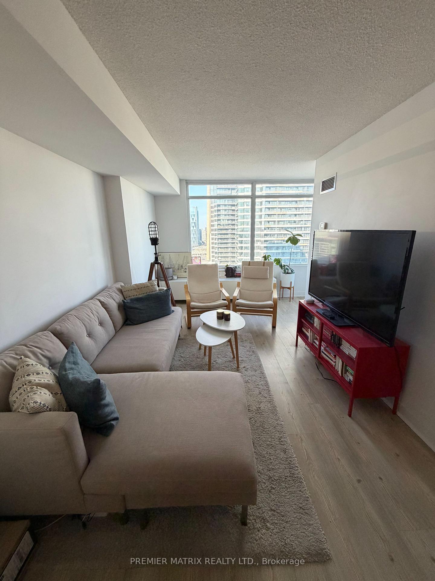 Photo 8 of Unit 4205, 25 Telegram Mews, Toronto, Waterfront Communities — HOMEH