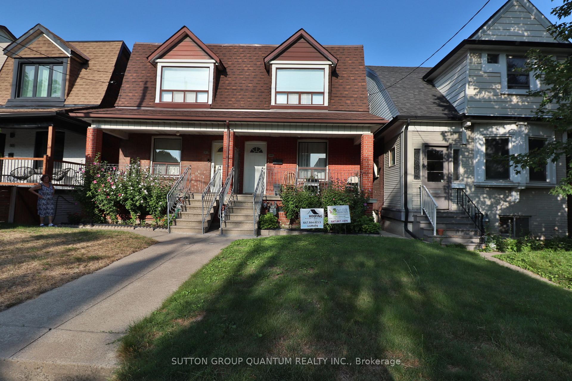 Front of Unit 2ND FLR, 881 Lansdowne Avenue