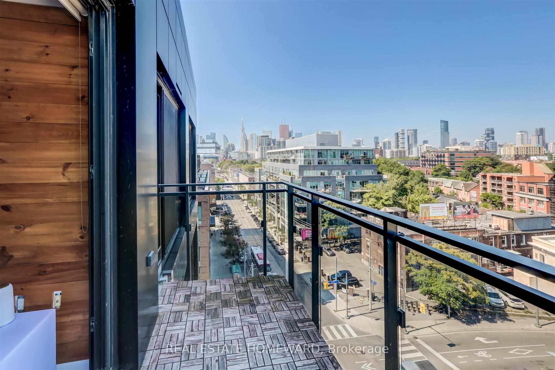 Photo 30 of Unit 817, 51 Trolley Crescent, Toronto, Waterfront Communities — HOMEH
