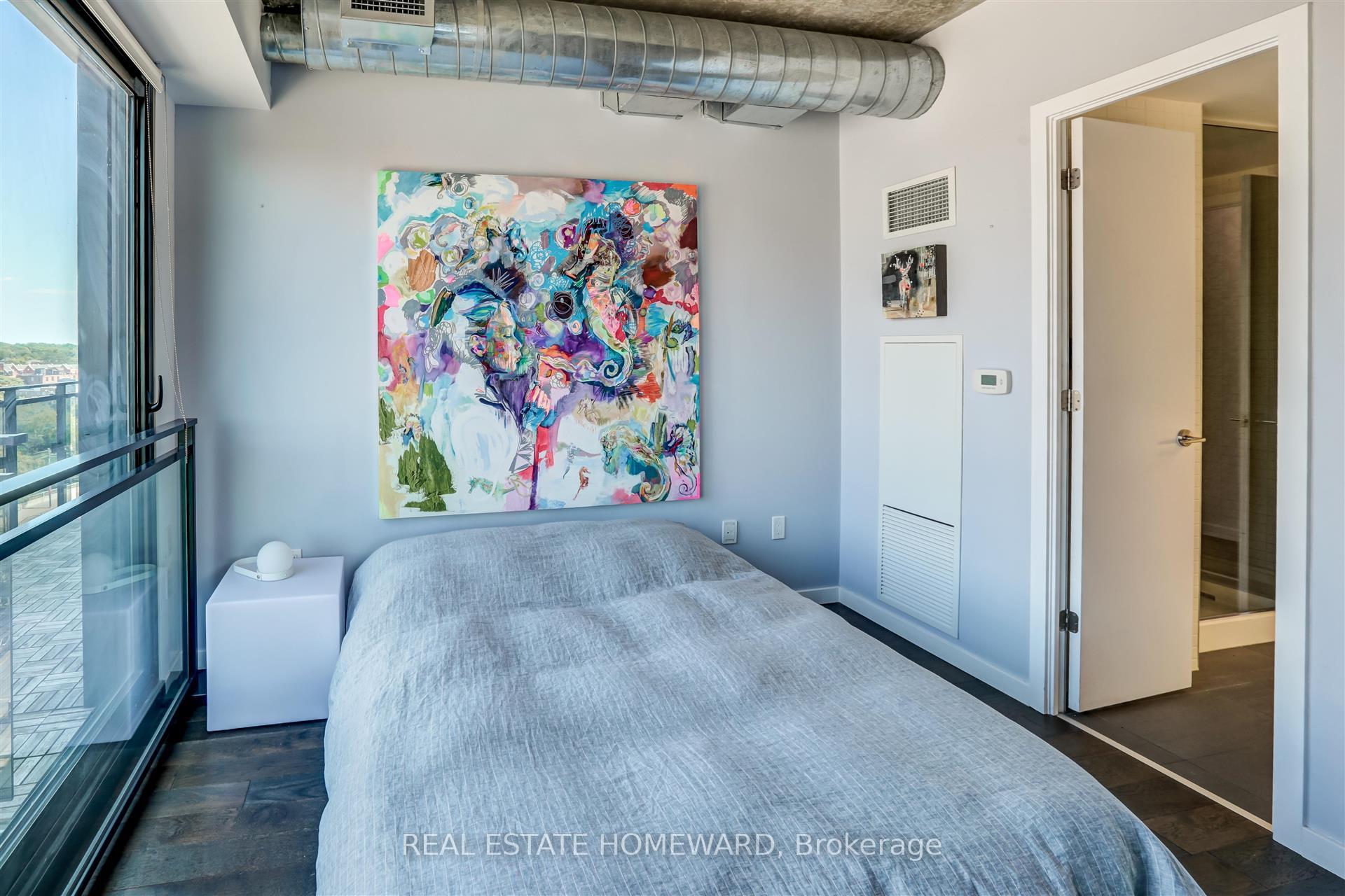 Photo 27 of Unit 817, 51 Trolley Crescent, Toronto, Waterfront Communities — HOMEH