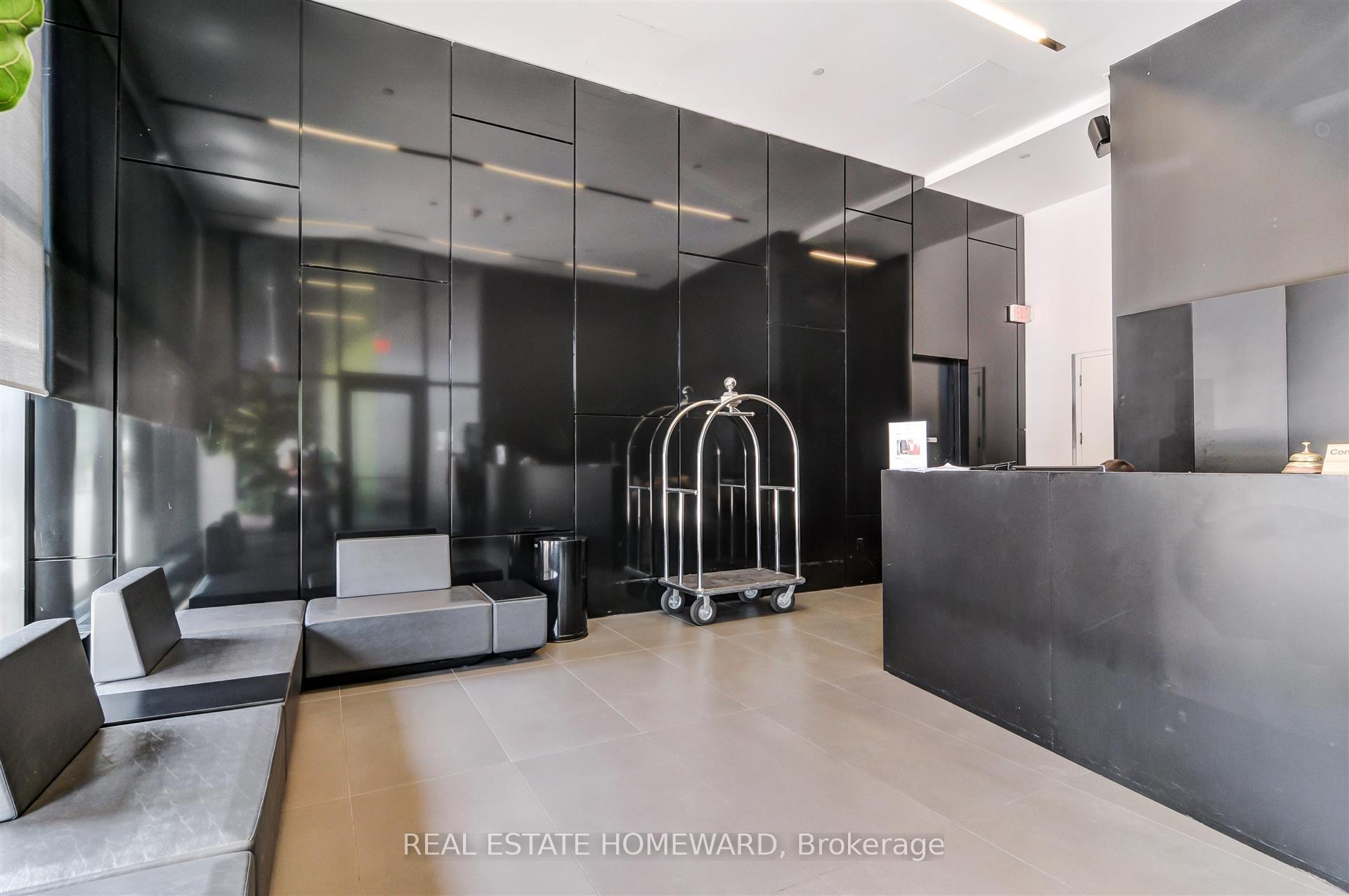 Photo 51 of Unit 817, 51 Trolley Crescent, Toronto, Waterfront Communities — HOMEH