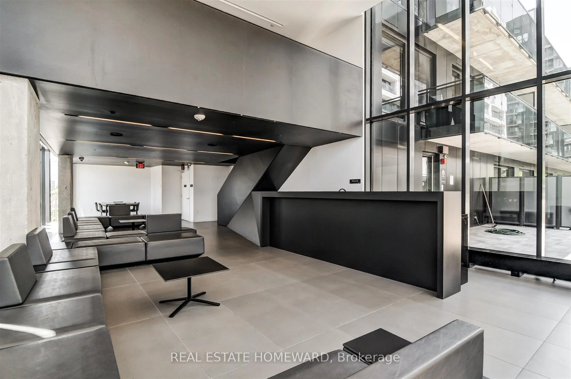 Photo 53 of Unit 817, 51 Trolley Crescent, Toronto, Waterfront Communities — HOMEH