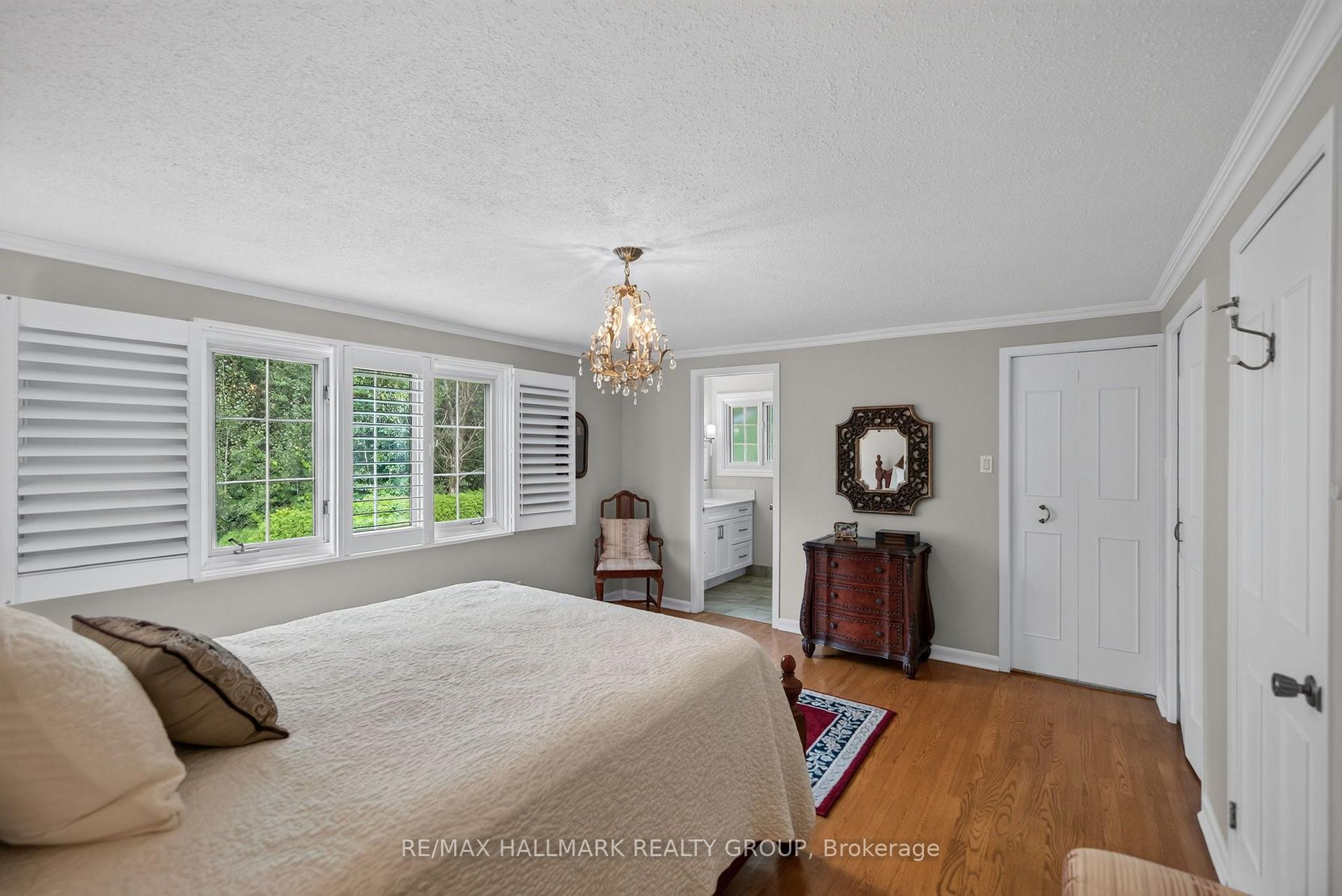 Photo 24 of 104 Northpark Drive, Ottawa, Blackburn Hamlet — HOMEH