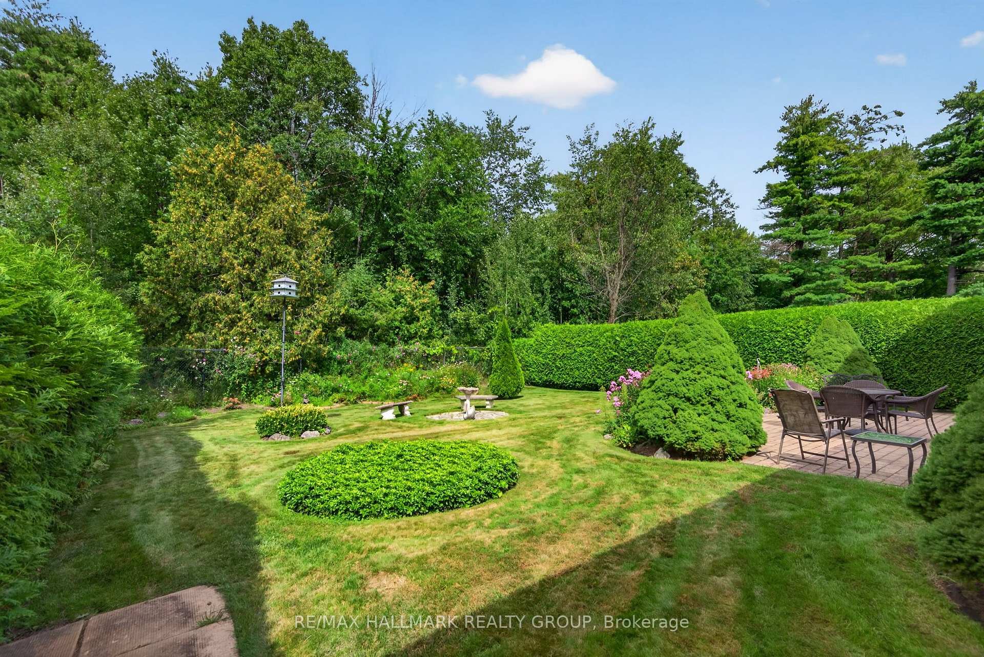 Photo 46 of 104 Northpark Drive, Ottawa, Blackburn Hamlet — HOMEH