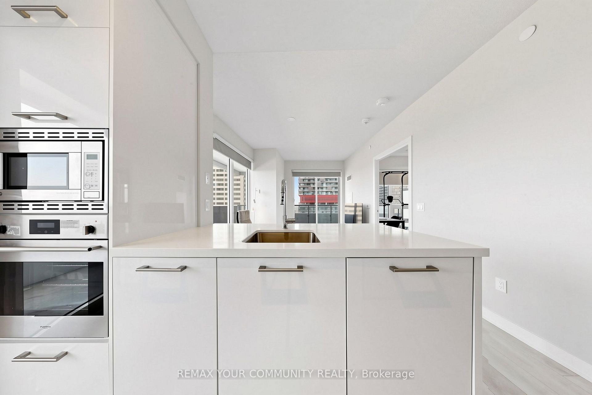 Photo 12 of Unit 2709, 2221 Yonge Street, Toronto, Mount Pleasant West — HOMEH
