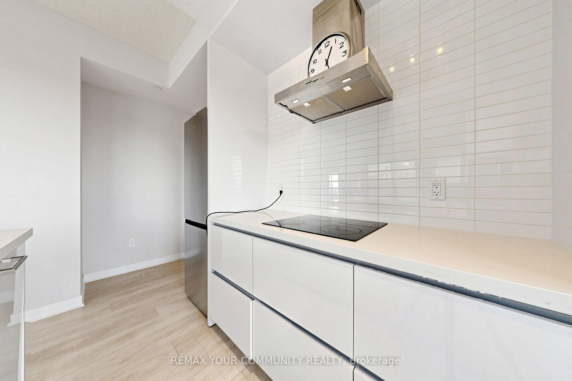 Photo 14 of Unit 2709, 2221 Yonge Street, Toronto, Mount Pleasant West — HOMEH