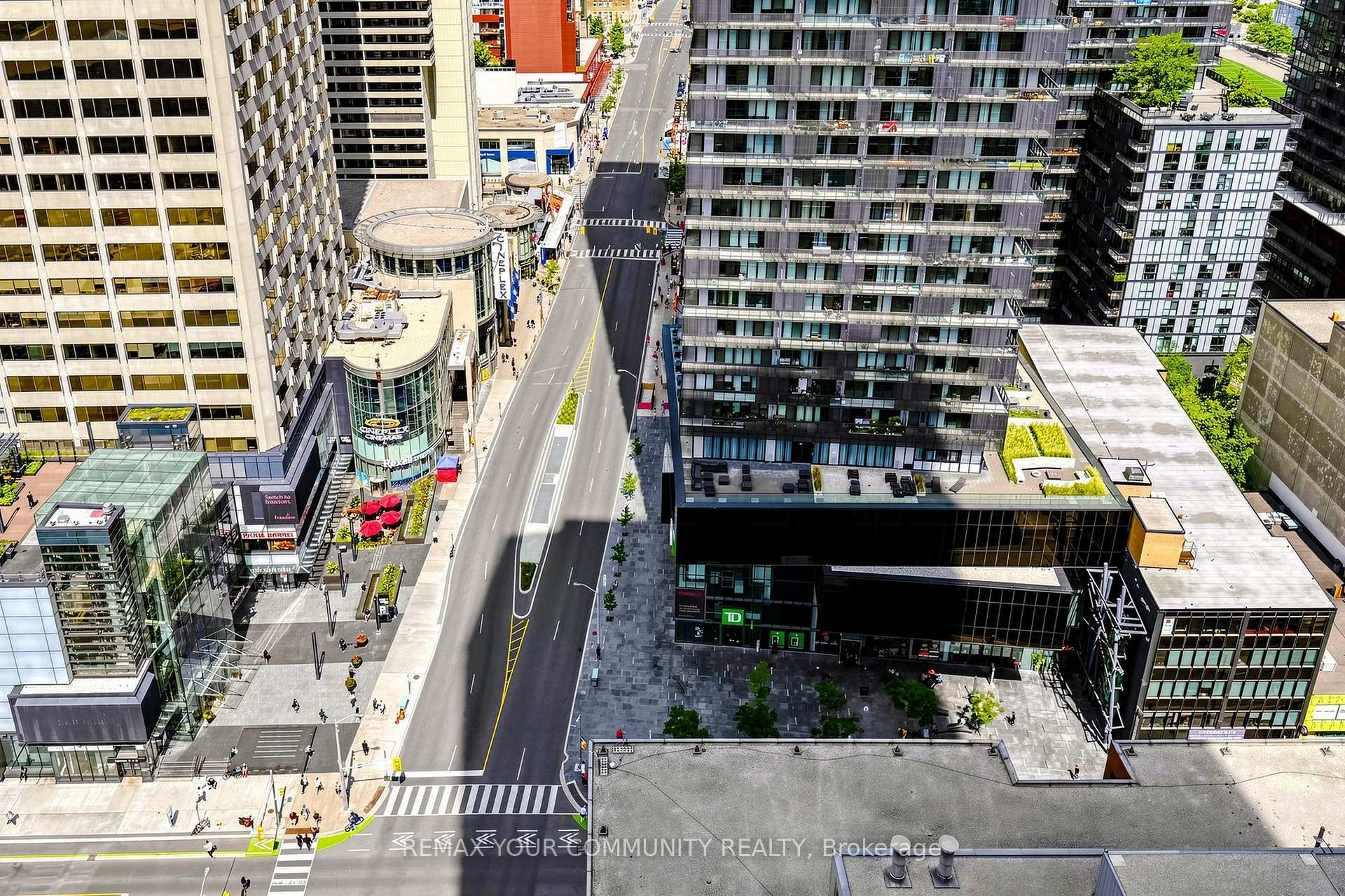 Photo 32 of Unit 2709, 2221 Yonge Street, Toronto, Mount Pleasant West — HOMEH