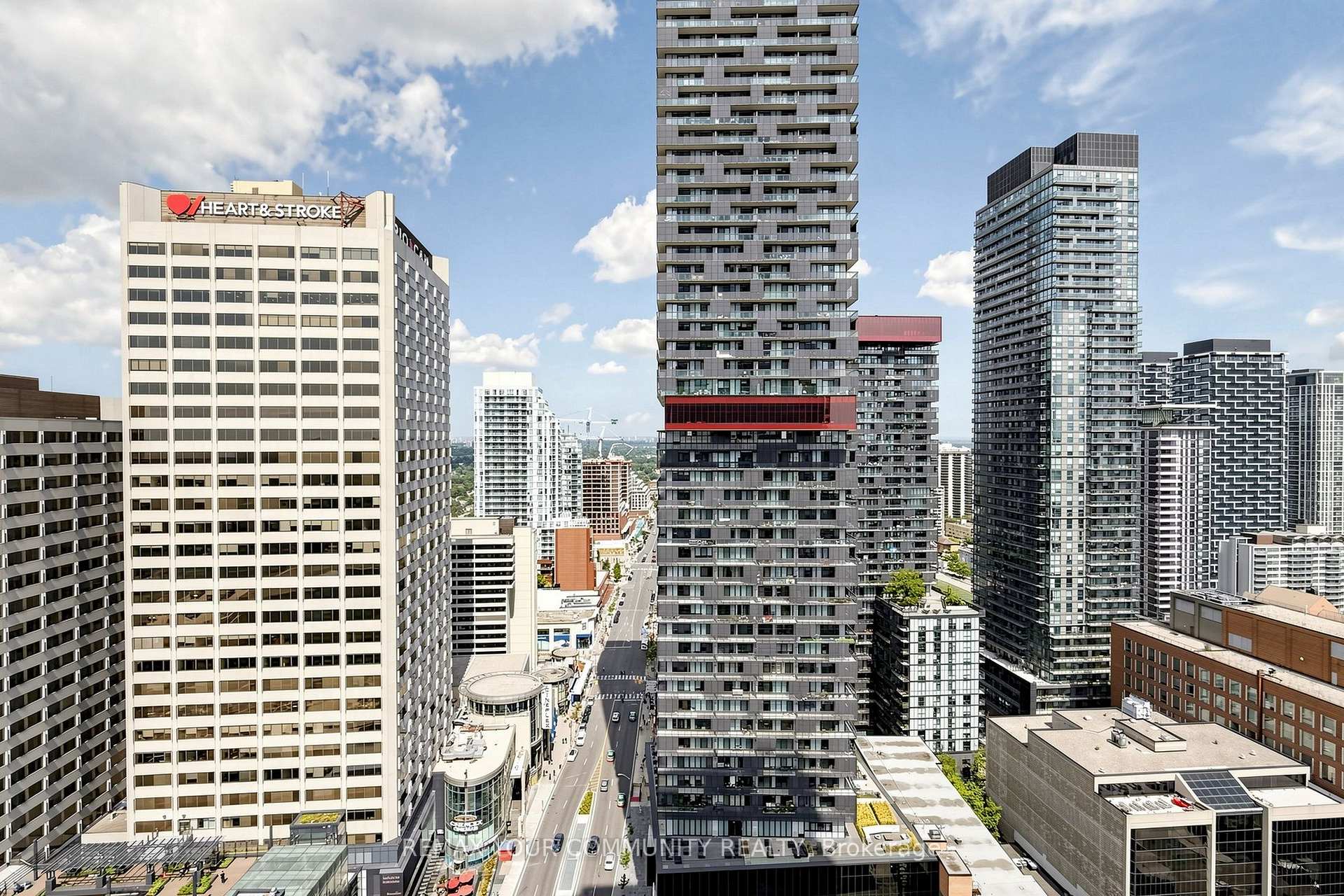 Photo 33 of Unit 2709, 2221 Yonge Street, Toronto, Mount Pleasant West — HOMEH