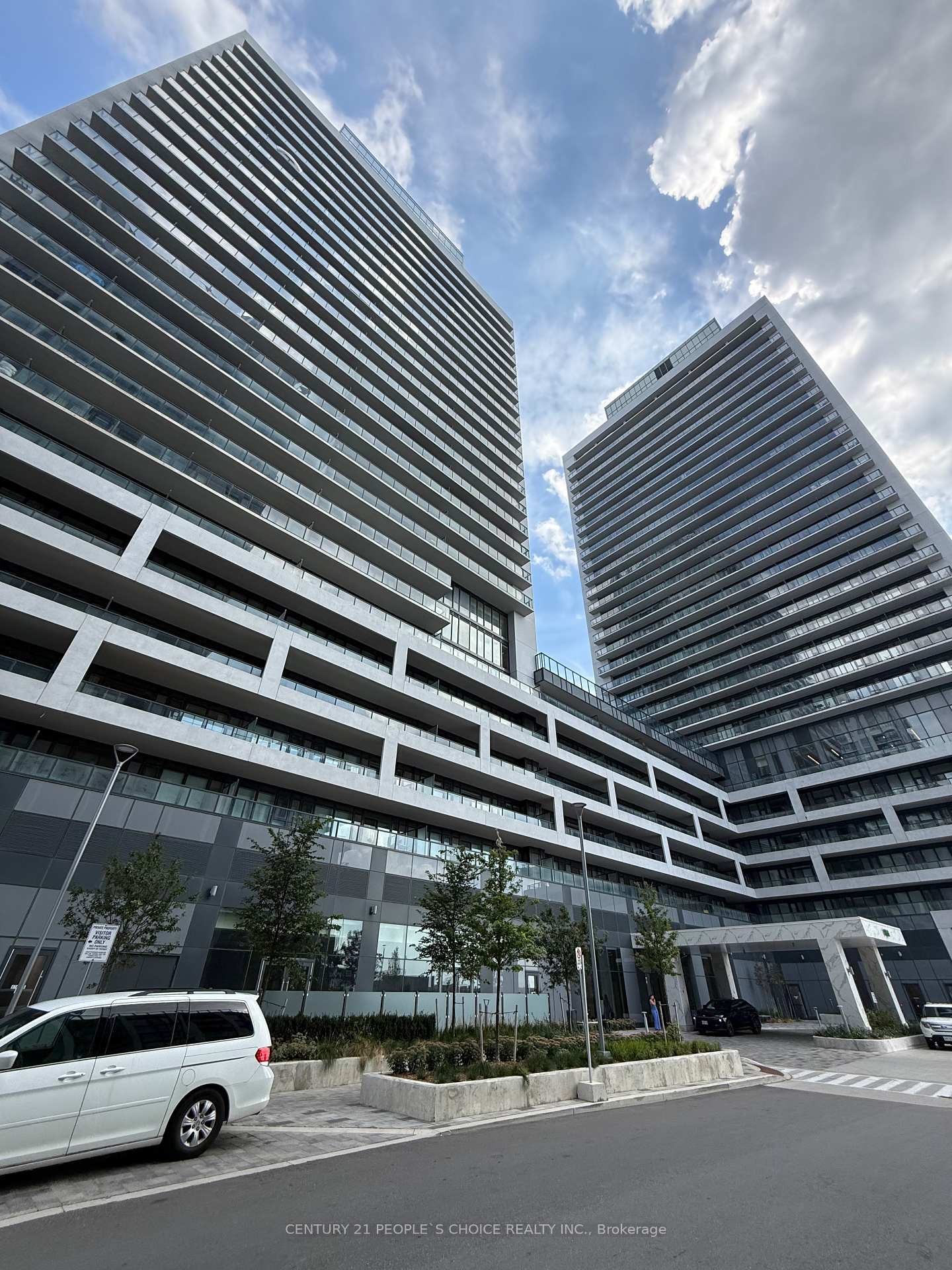 Photo 2 of Unit 205, 8960 Jane Street, Vaughan, Concord — HOMEH