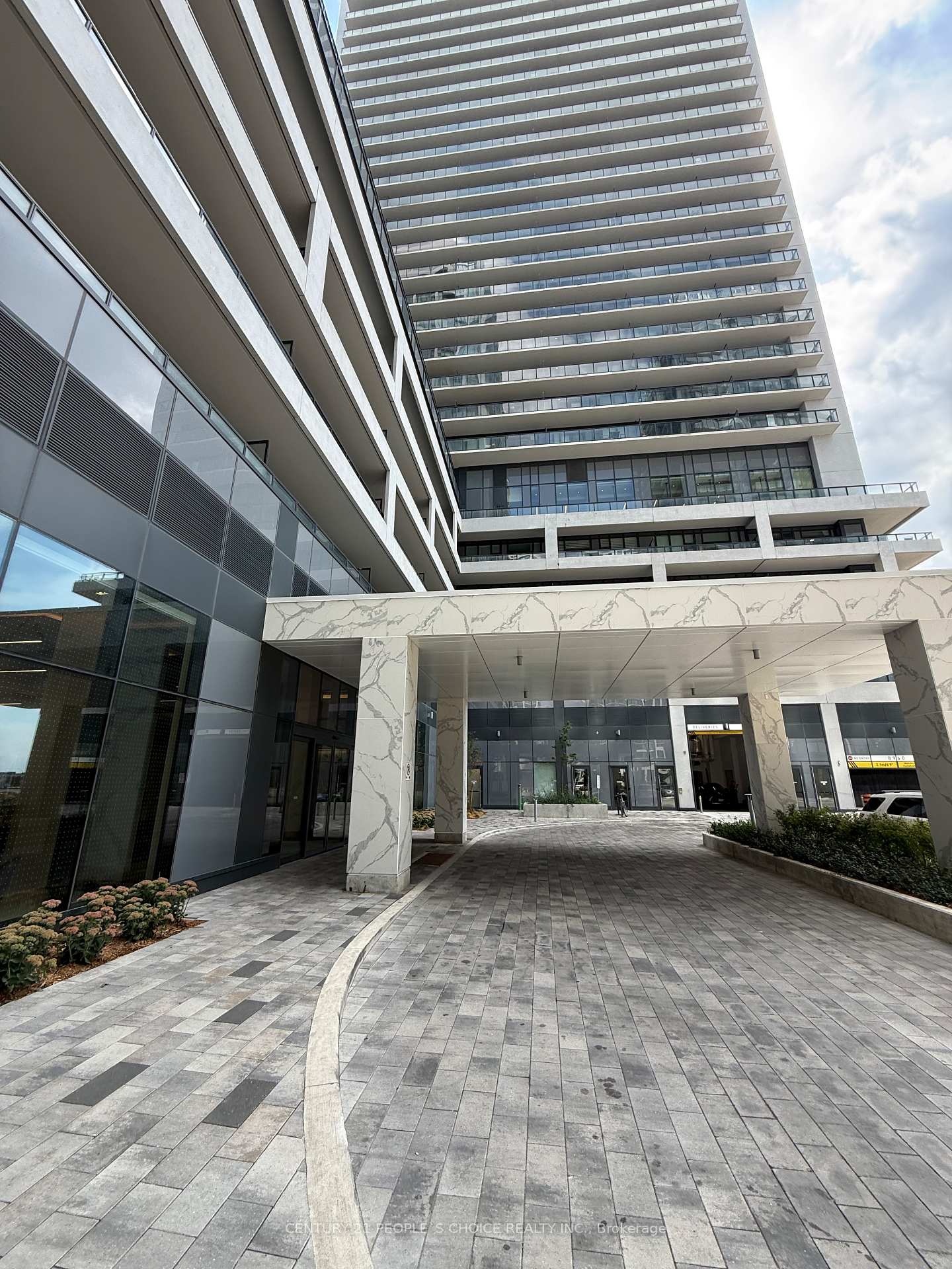 Photo 4 of Unit 205, 8960 Jane Street, Vaughan, Concord — HOMEH