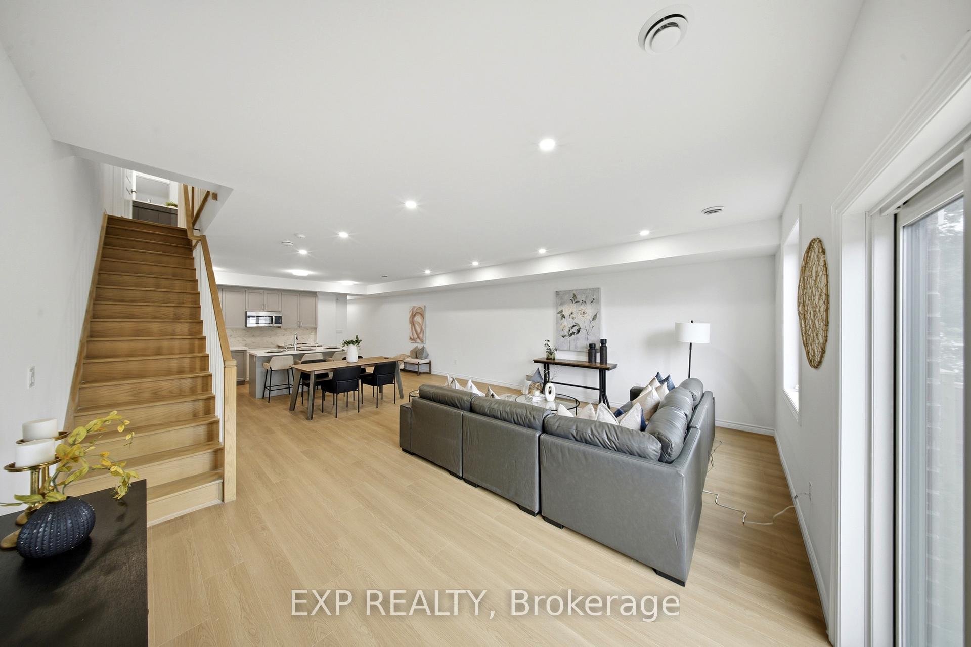 Photo 15 of Unit 12, 2 Slessor Boulevard, Grimsby, Grimsby West — HOMEH