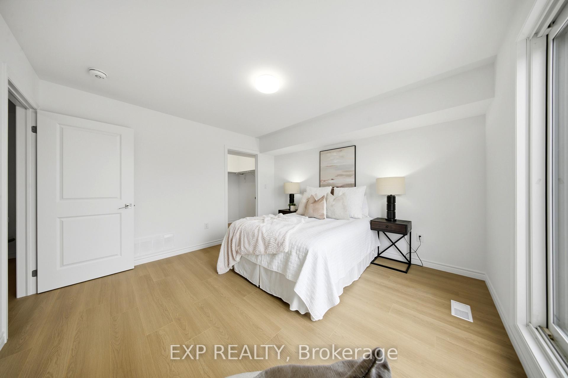 Photo 32 of Unit 12, 2 Slessor Boulevard, Grimsby, Grimsby West — HOMEH