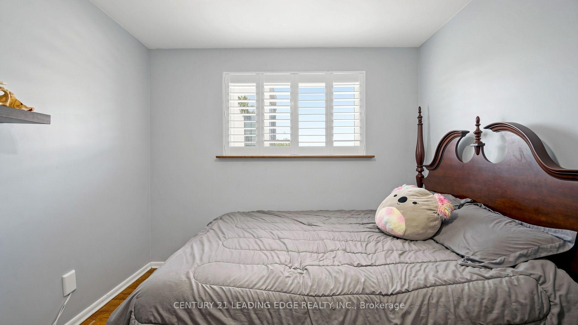 Photo 22 of 14 Winlaw Place, Markham, Markham Village — HOMEH