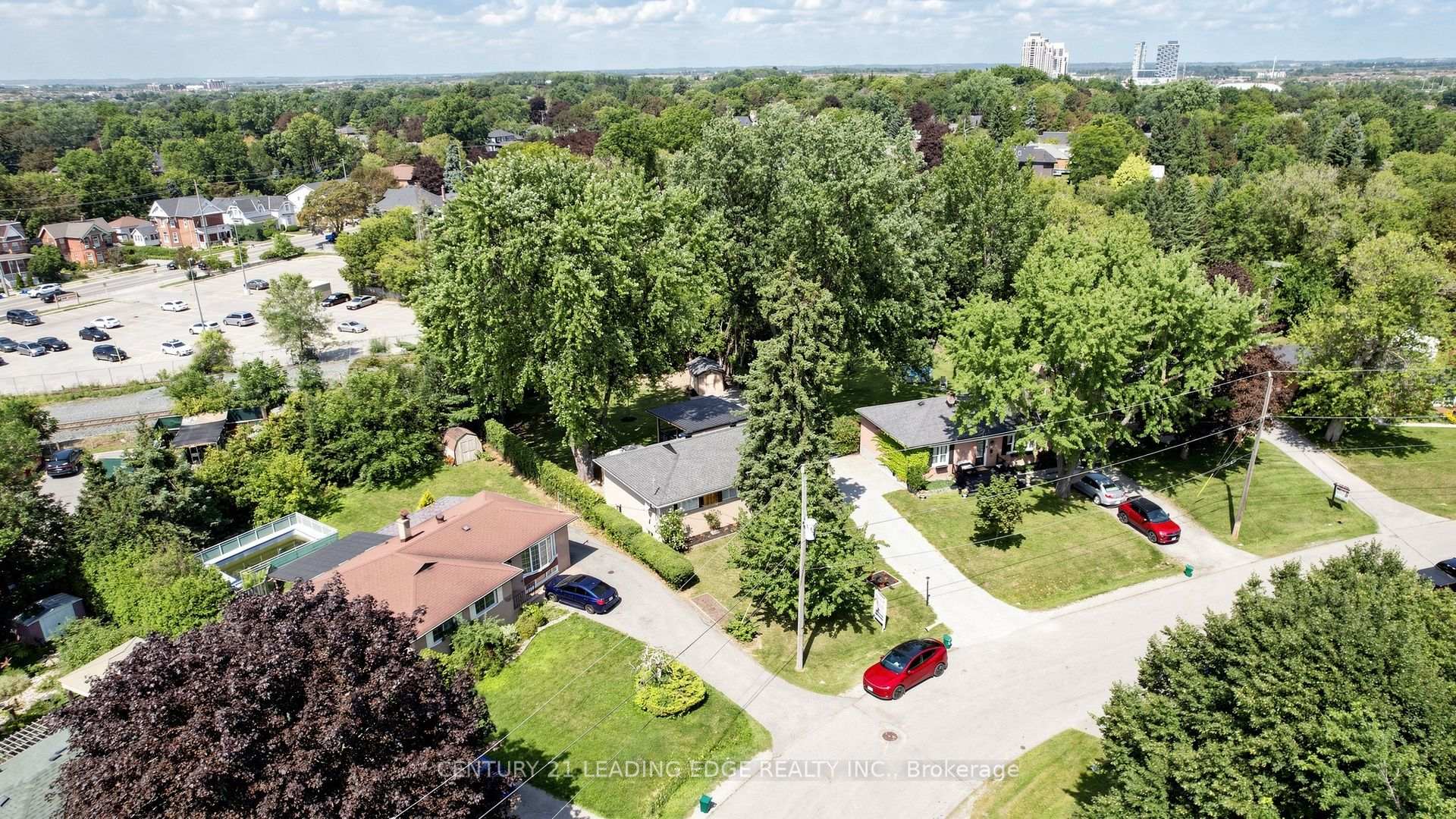 Photo 43 of 14 Winlaw Place, Markham, Markham Village — HOMEH
