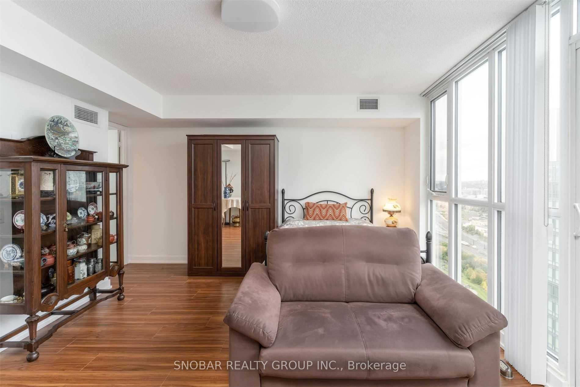 Photo 8 of Unit 3608, 85 Queens Wharf Road, Toronto, Waterfront Communities — HOMEH