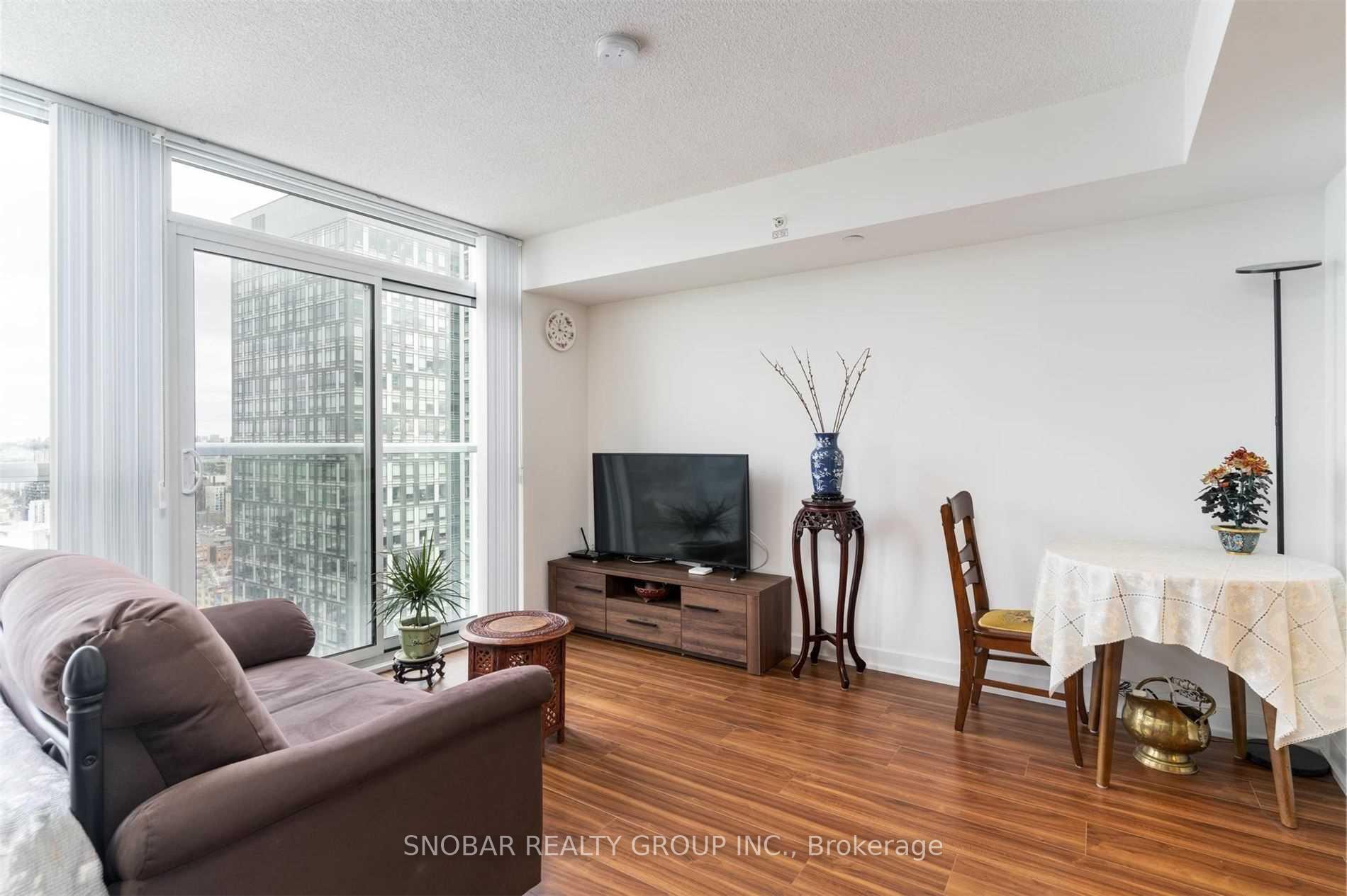 Photo 9 of Unit 3608, 85 Queens Wharf Road, Toronto, Waterfront Communities — HOMEH