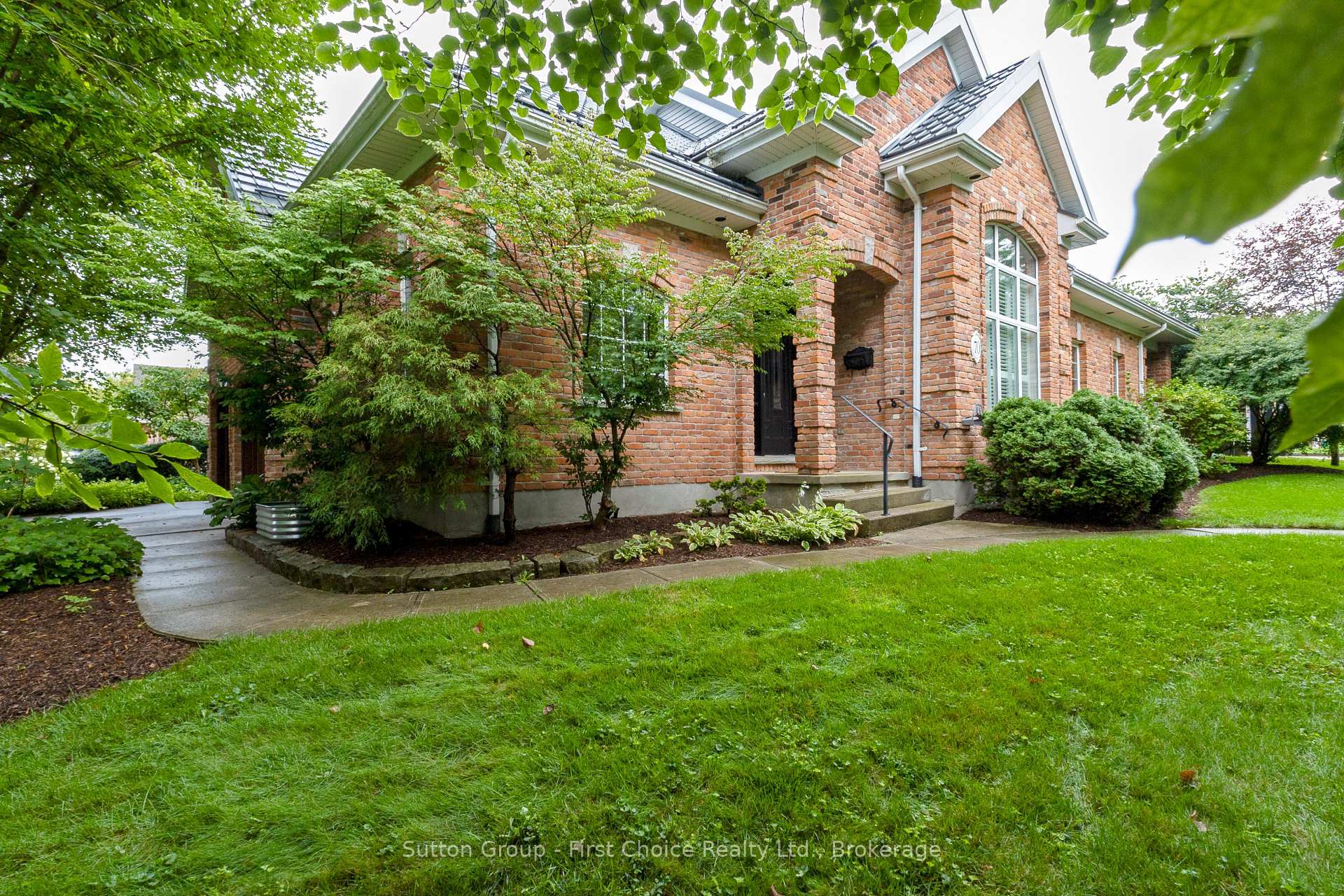 Photo 4 of 70 Crawford Street, Stratford — HOMEH