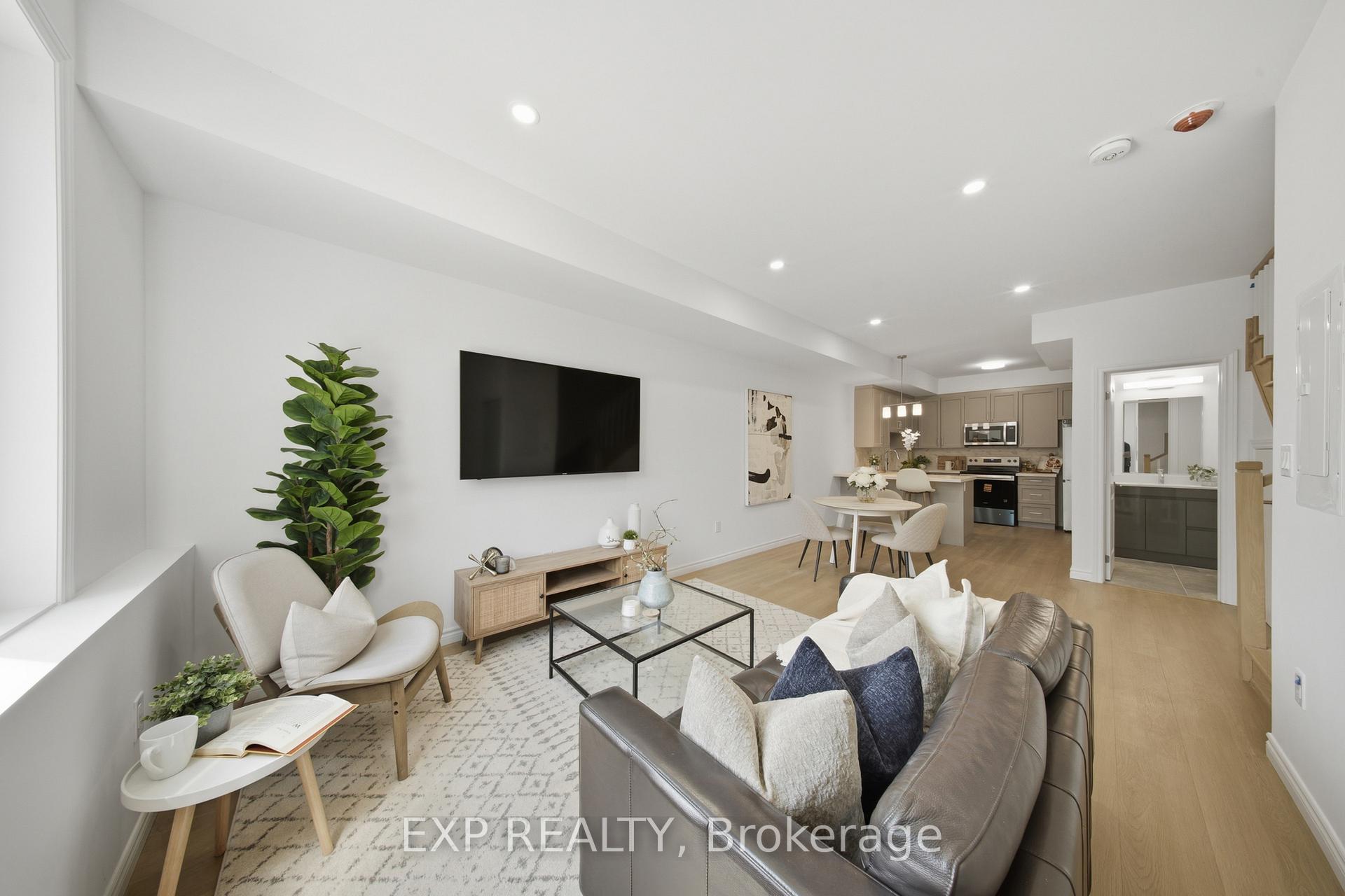 Photo 10 of Unit 10, 2 Slessor Boulevard, Grimsby, Grimsby West — HOMEH