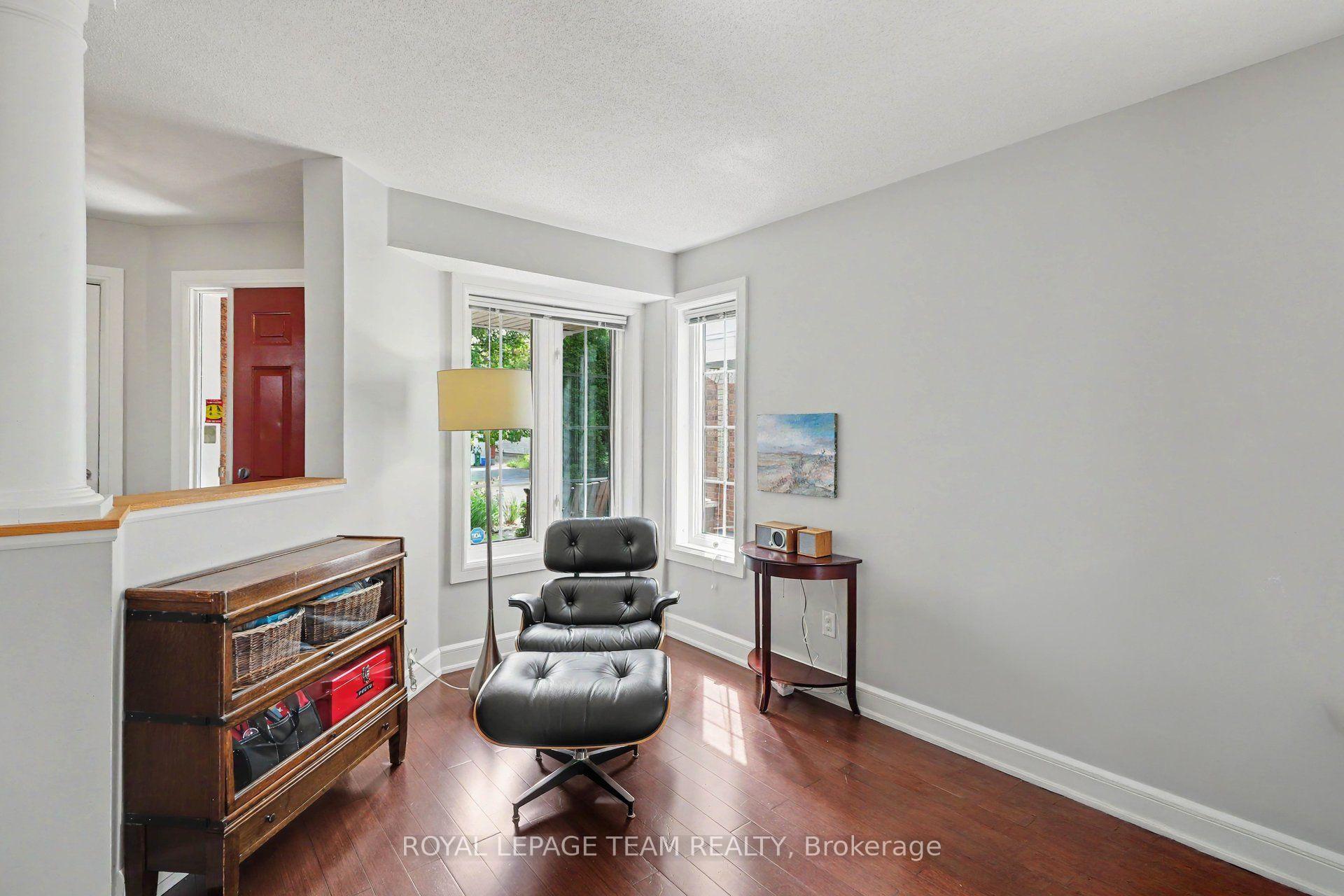 Photo 6 of 45 Coleridge Street, Ottawa, Central Park — HOMEH