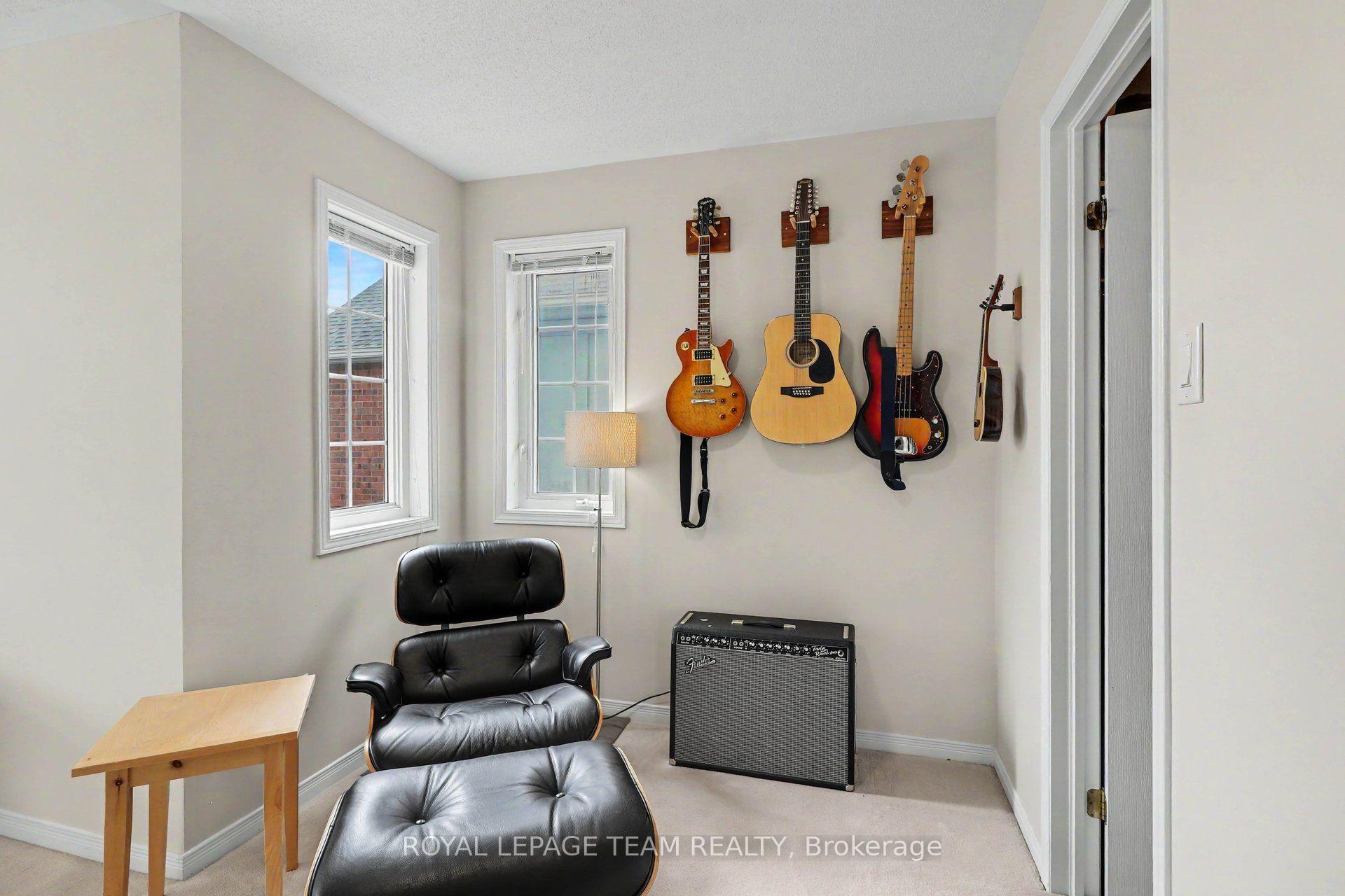 Photo 25 of 45 Coleridge Street, Ottawa, Central Park — HOMEH