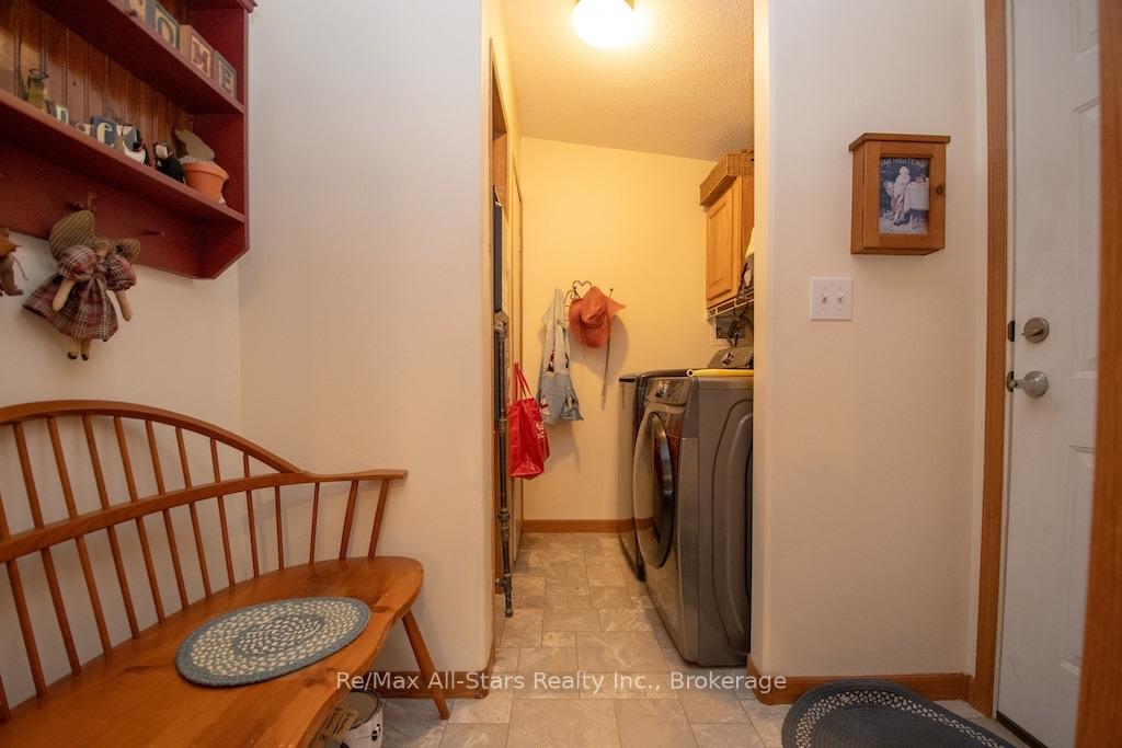 Photo 35 of 51 Creekside Circle, Kawartha Lakes, Verulam — HOMEH