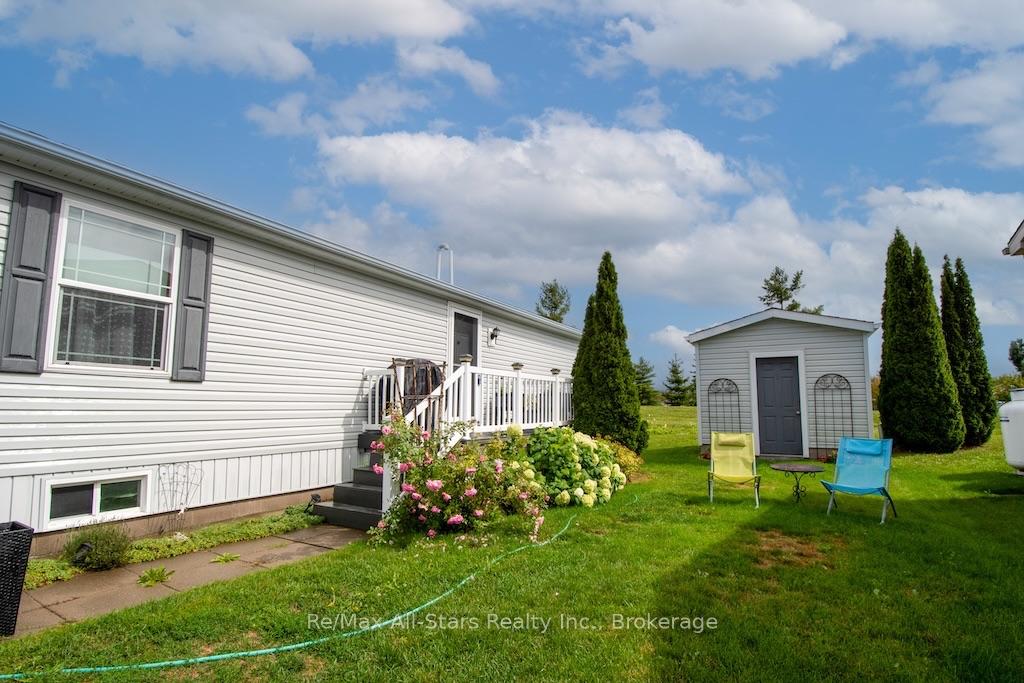 Photo 38 of 51 Creekside Circle, Kawartha Lakes, Verulam — HOMEH