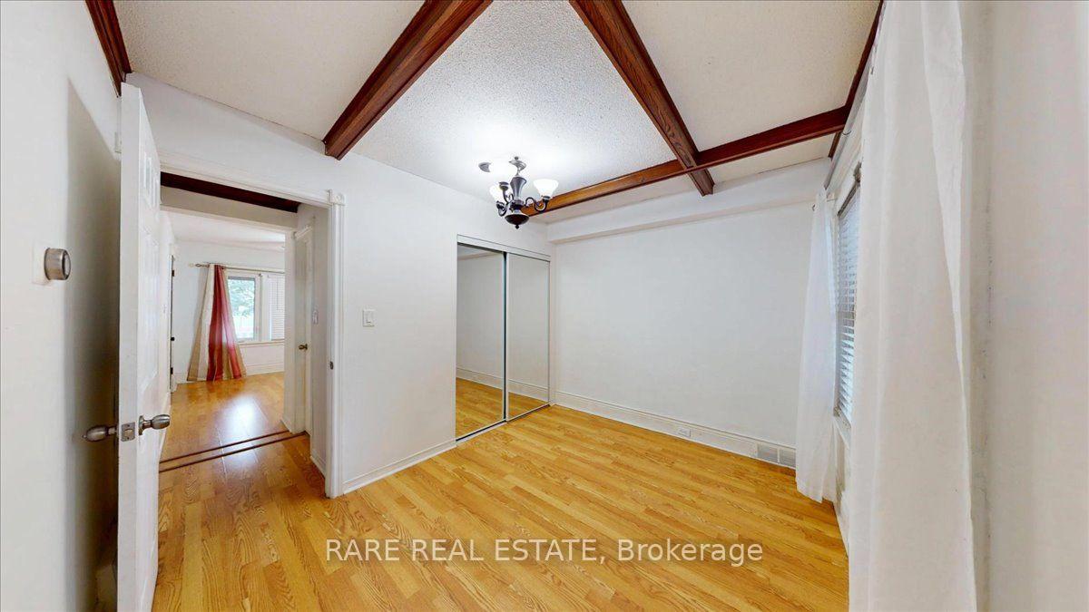 Photo 15 of Unit 1, 8 Balsam Avenue N, Hamilton, Stipley — HOMEH