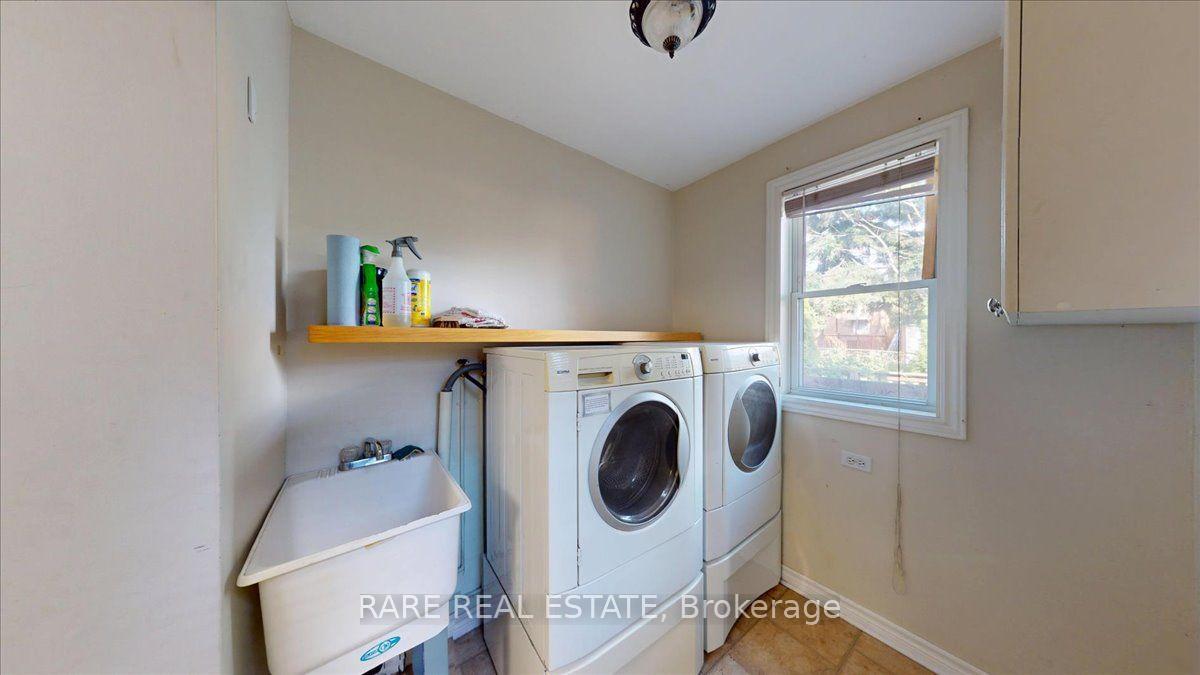 Photo 16 of Unit 1, 8 Balsam Avenue N, Hamilton, Stipley — HOMEH