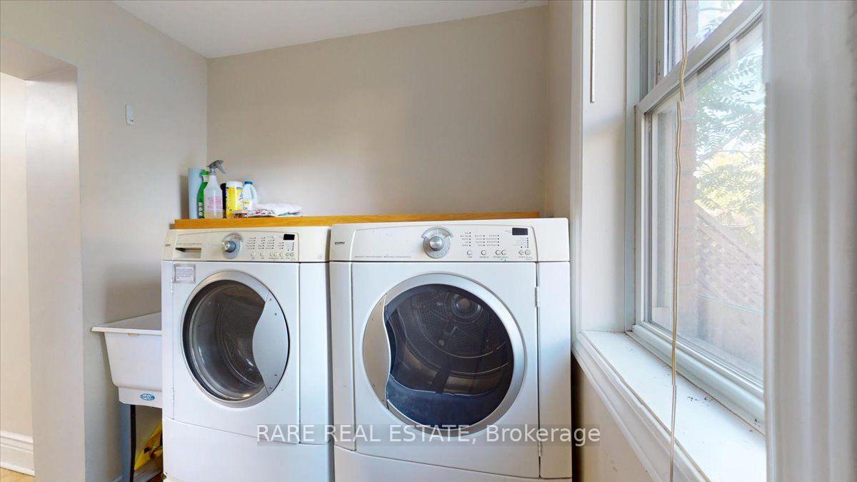 Photo 18 of Unit 1, 8 Balsam Avenue N, Hamilton, Stipley — HOMEH