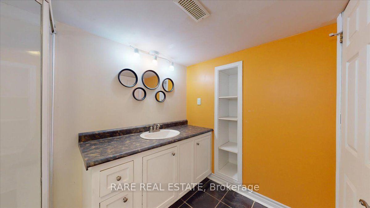 Photo 23 of Unit 1, 8 Balsam Avenue N, Hamilton, Stipley — HOMEH