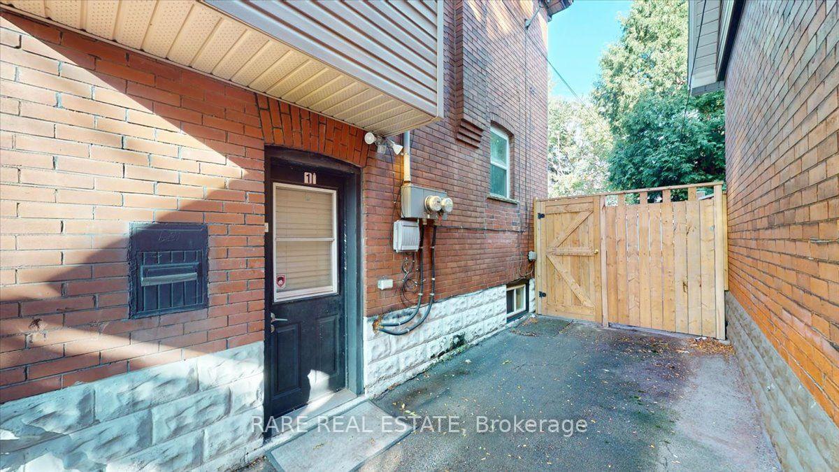 Photo 38 of Unit 1, 8 Balsam Avenue N, Hamilton, Stipley — HOMEH