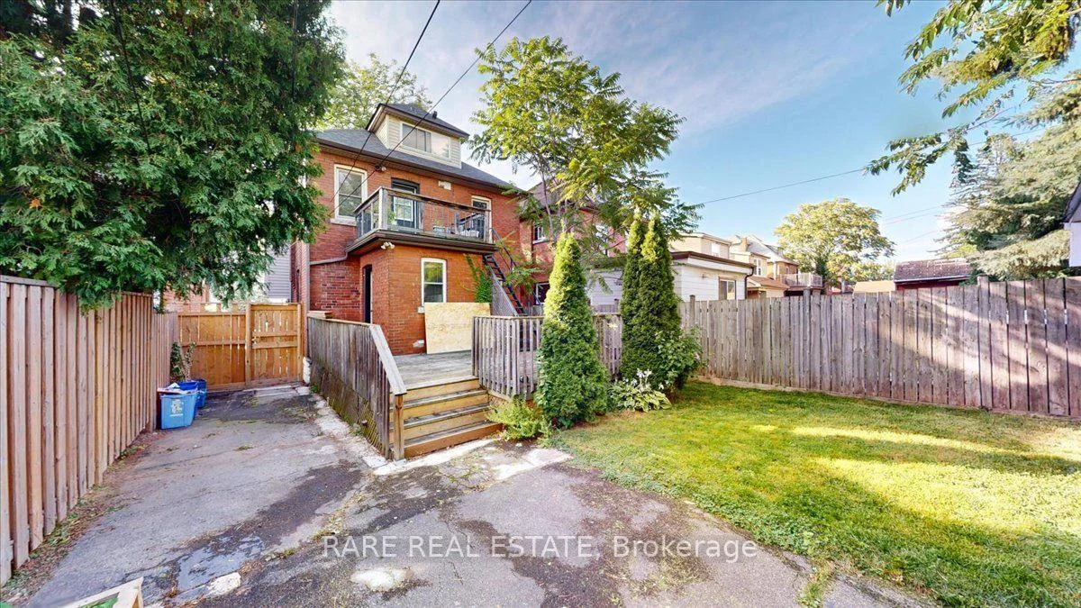 Photo 36 of Unit 1, 8 Balsam Avenue N, Hamilton, Stipley — HOMEH