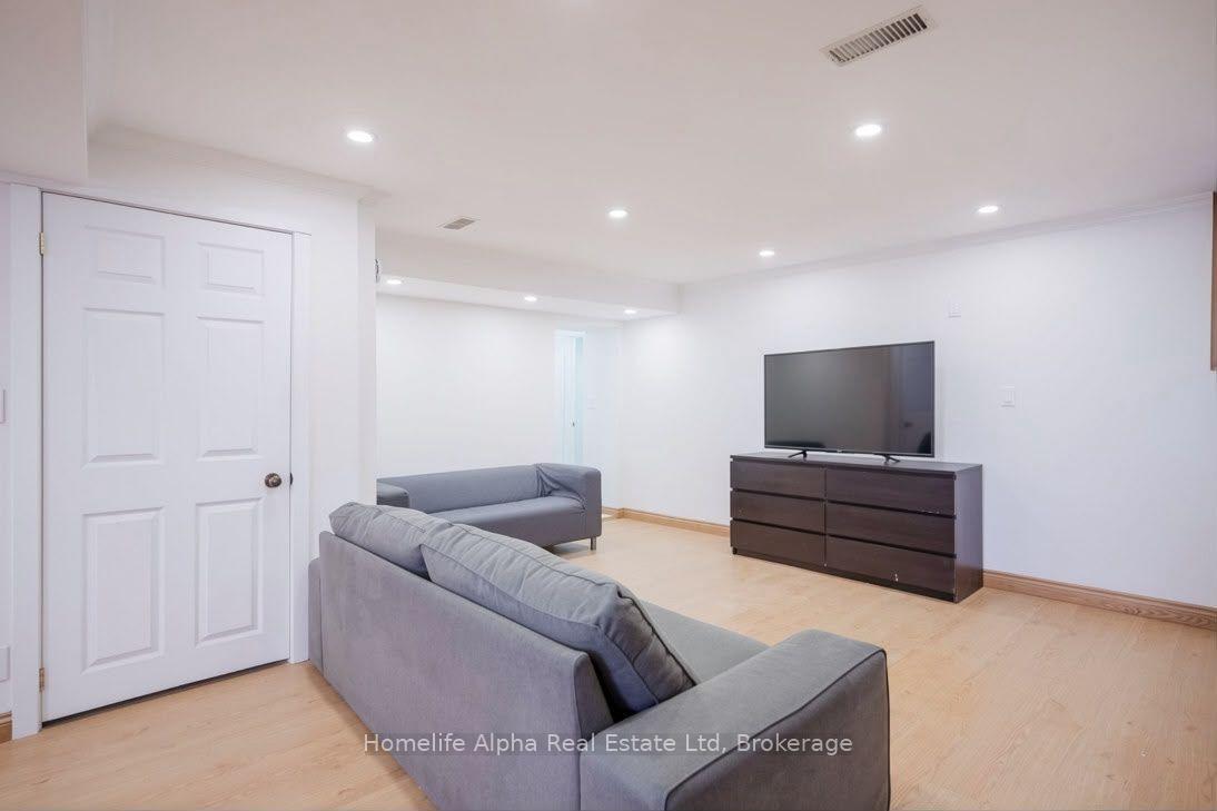Photo 5 of Unit Basement, 3014 Hwy 2, Clarington, Bowmanville — HOMEH